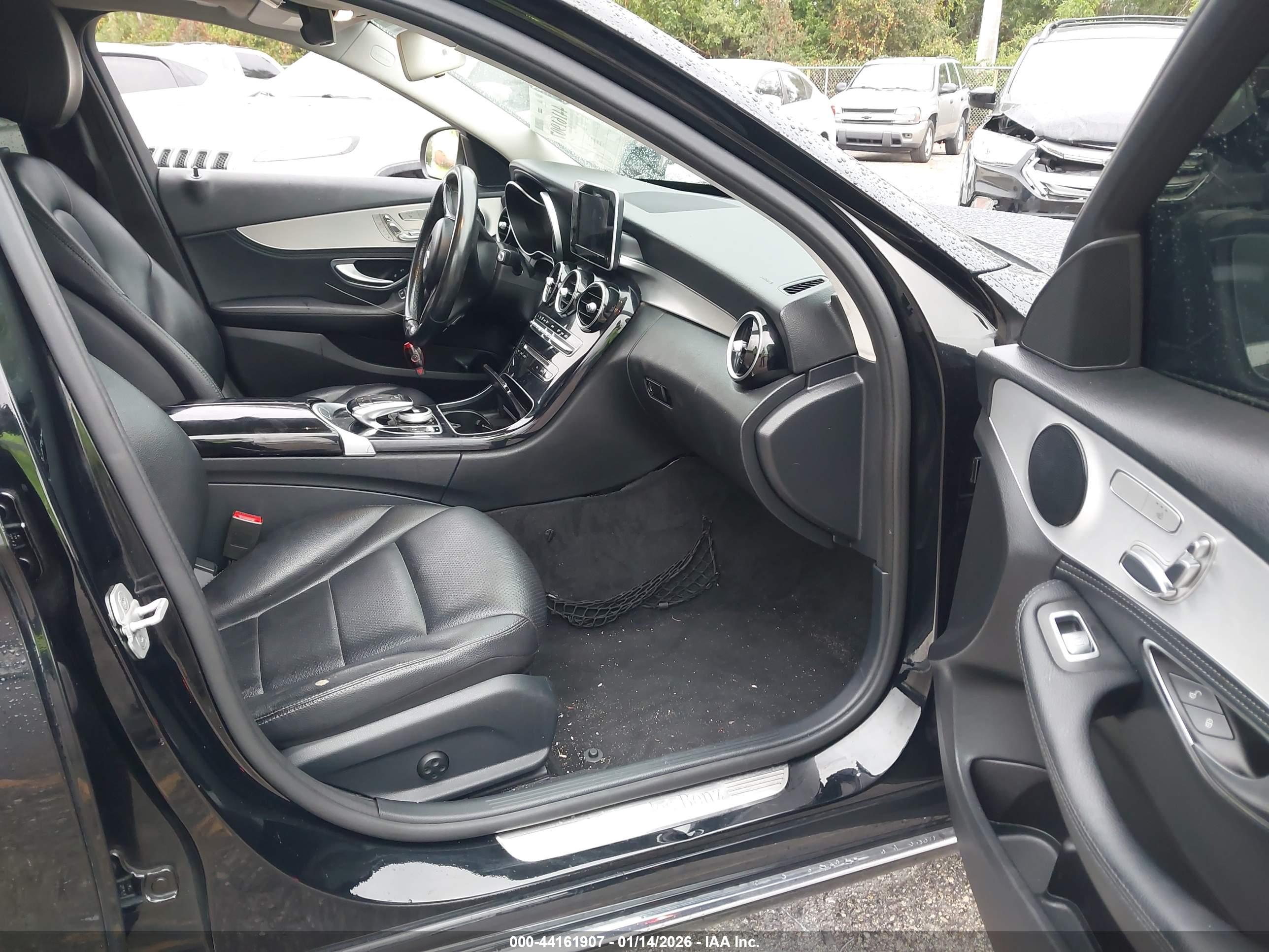 MERCEDES-BENZ C image 5