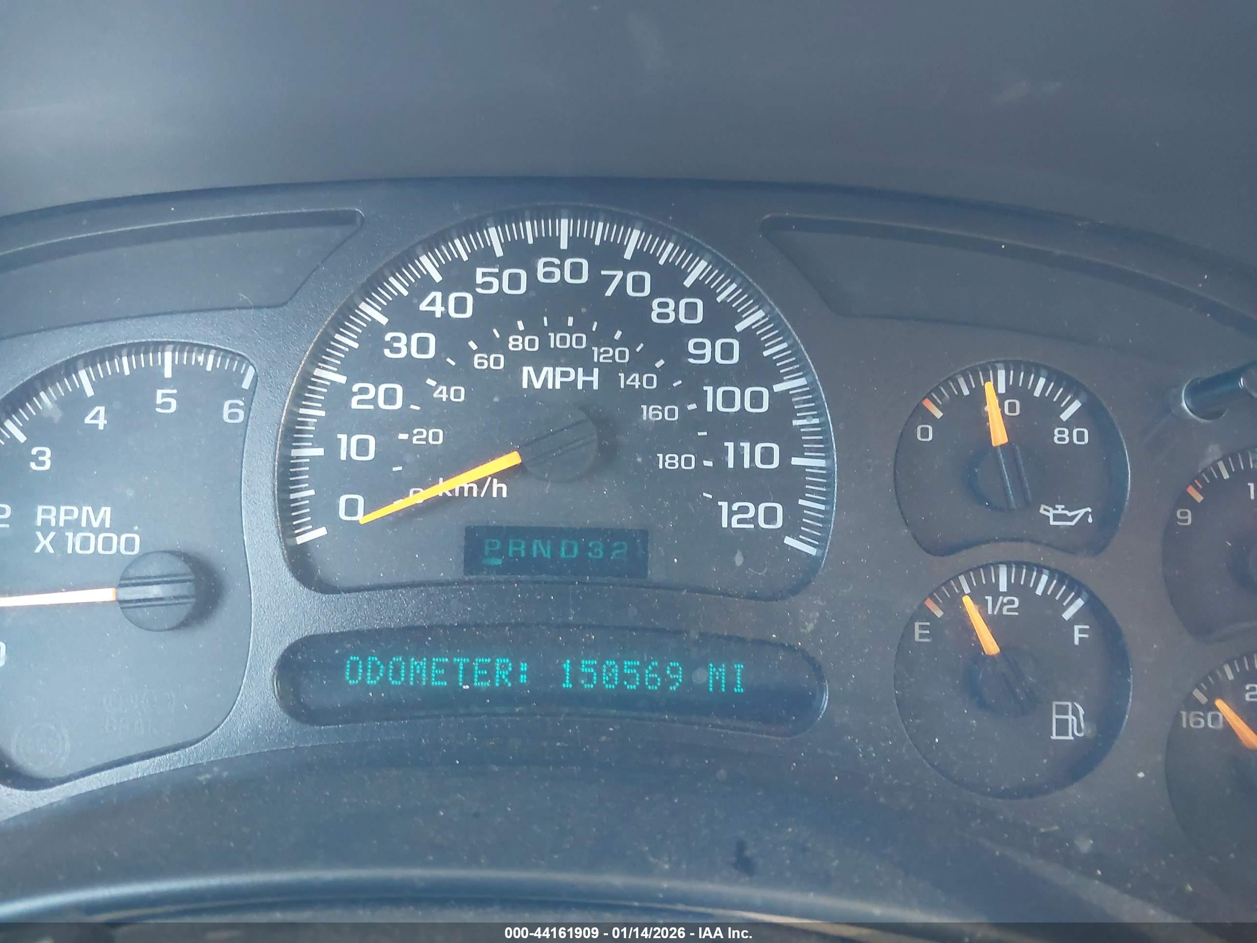 CHEVROLET TAHOE image 7