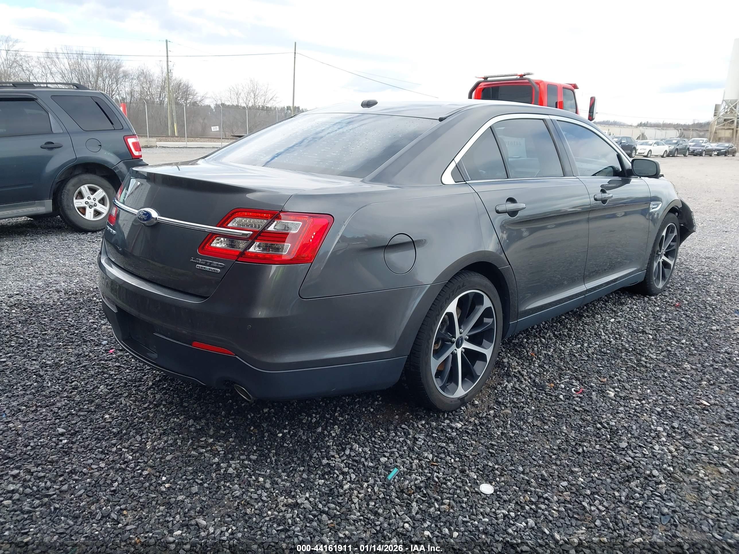 FORD TAURUS image 4