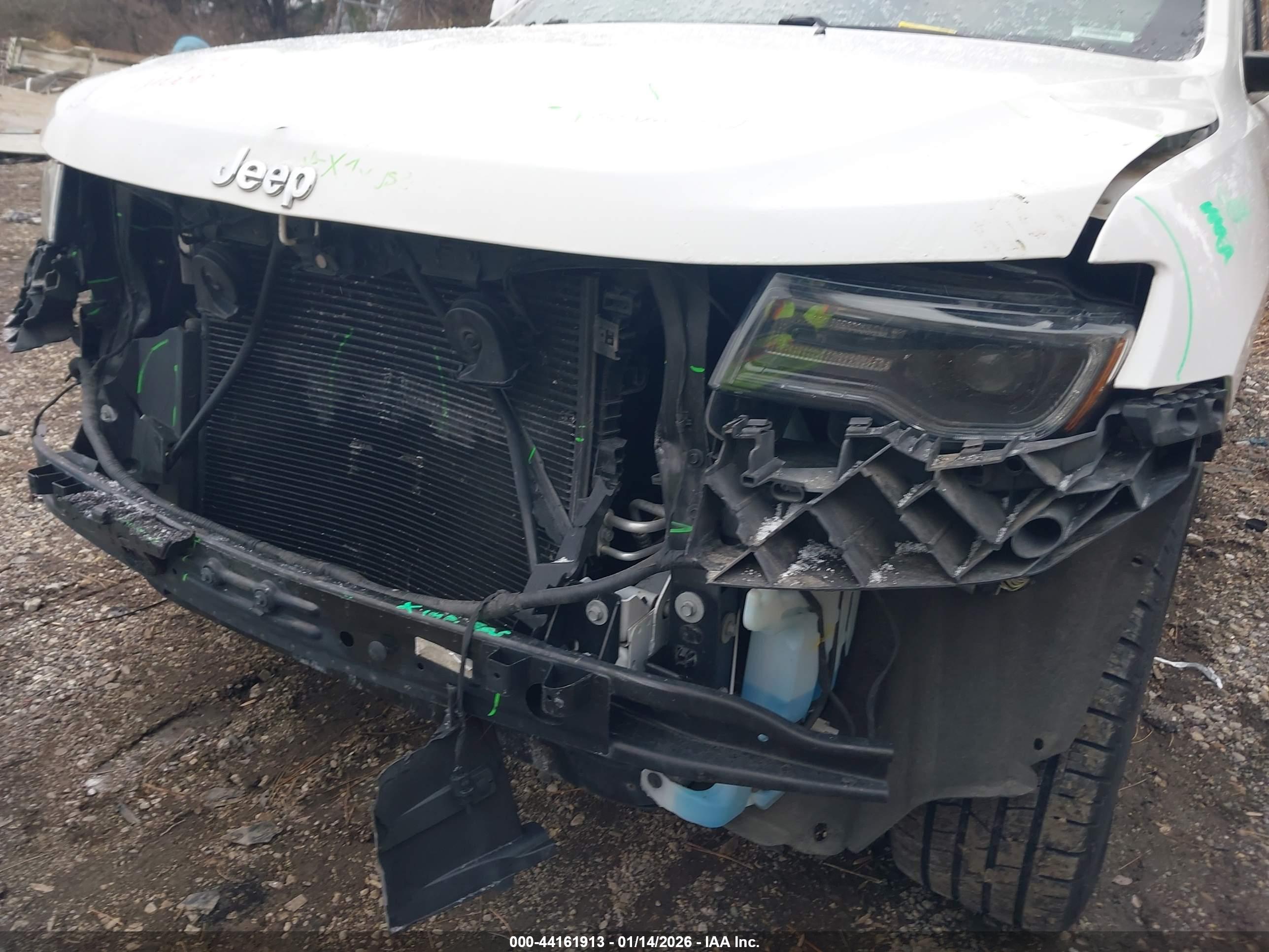 JEEP GRAND image 6