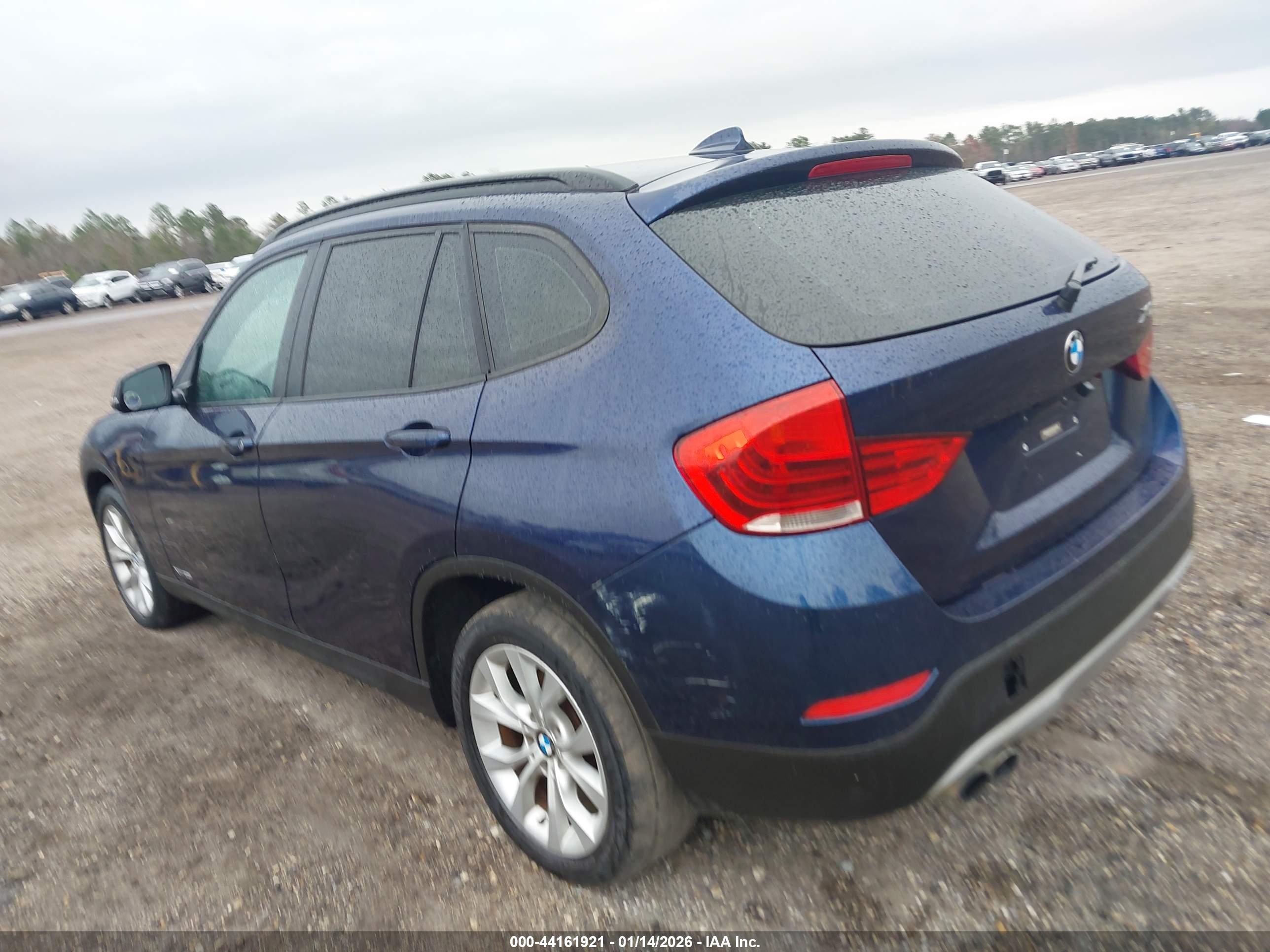 BMW X1 image 3