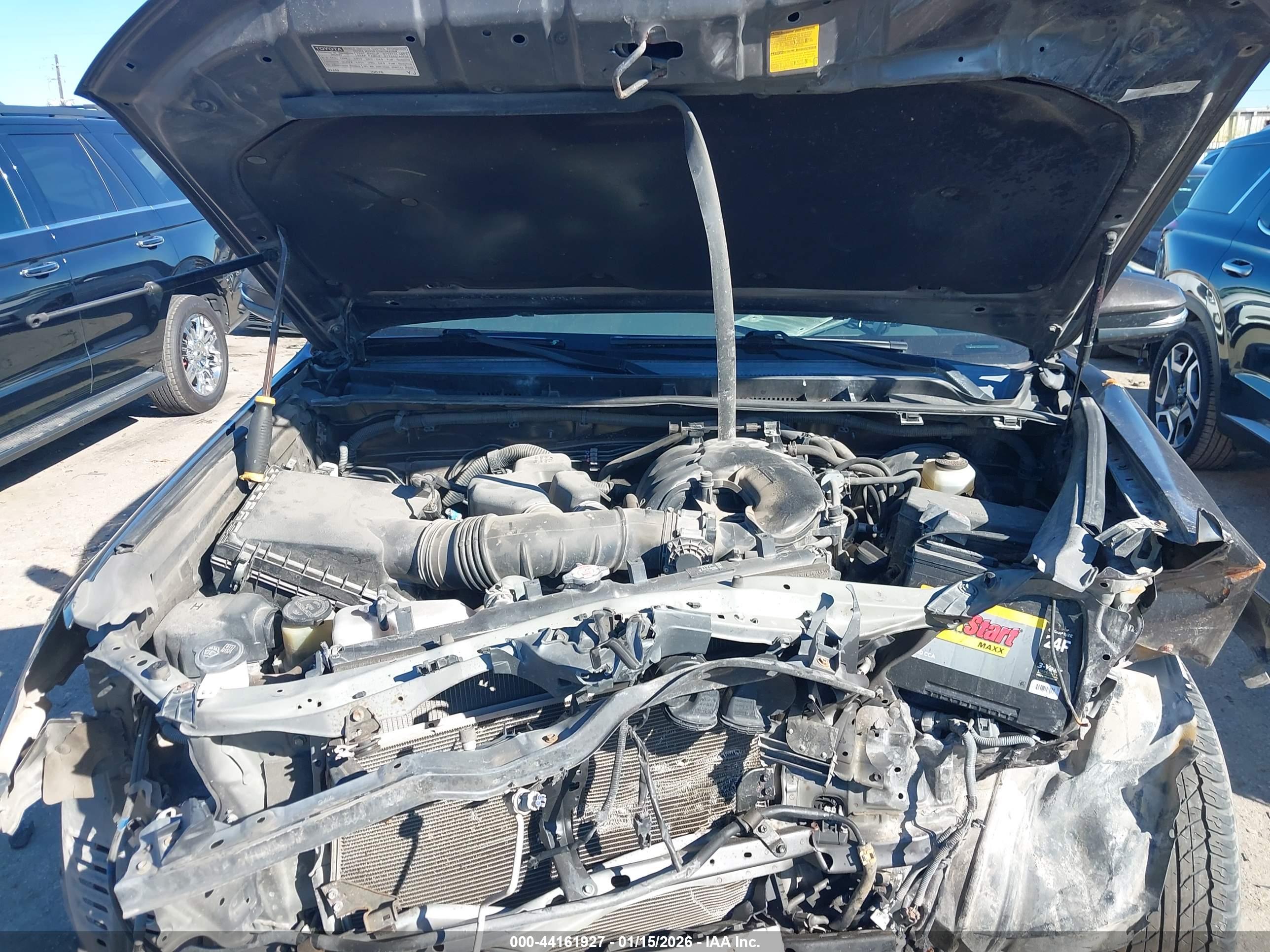 TOYOTA 4RUNNER image 10