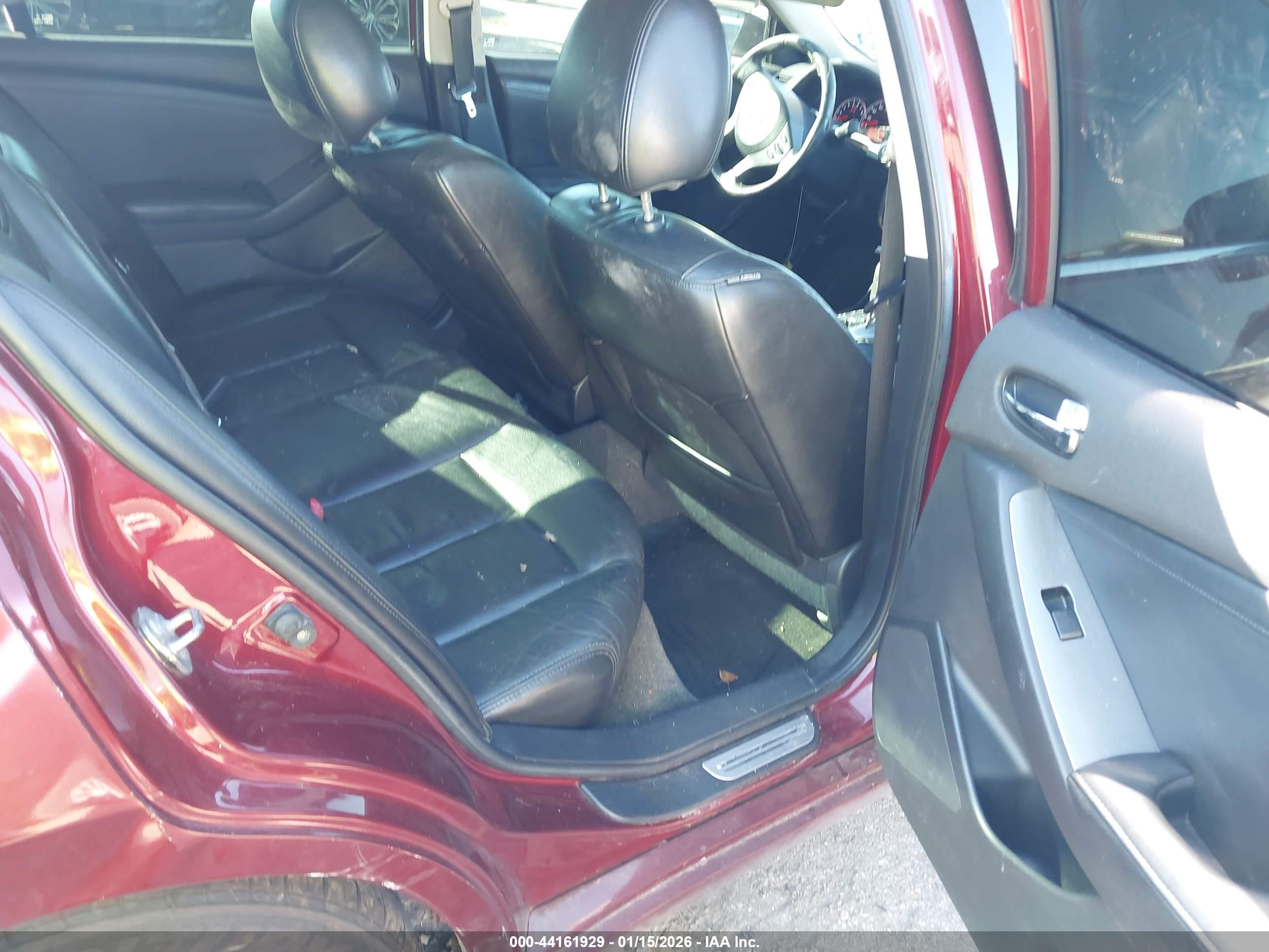 NISSAN ALTIMA image 8
