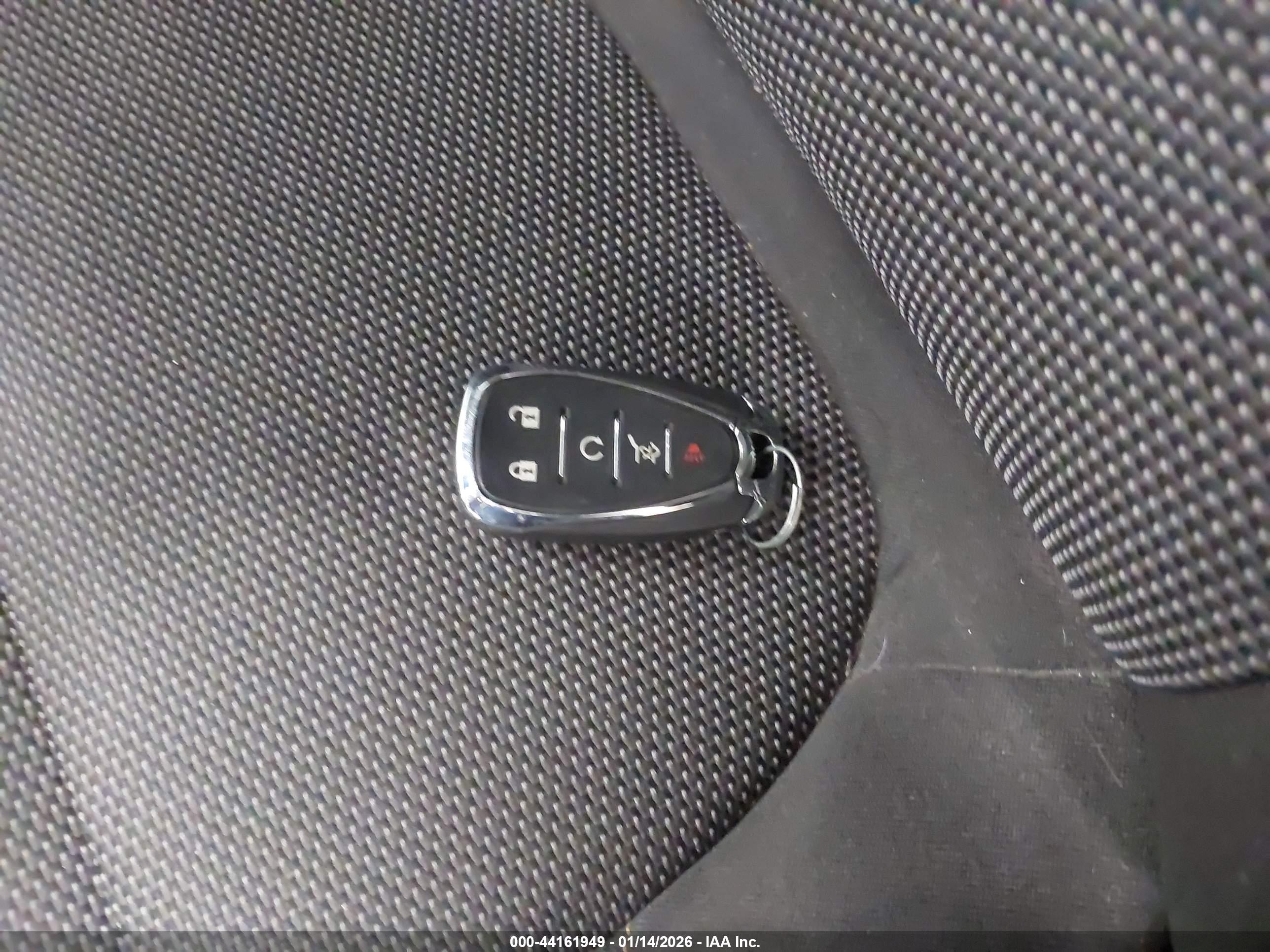 CHEVROLET TRAVERSE image 11