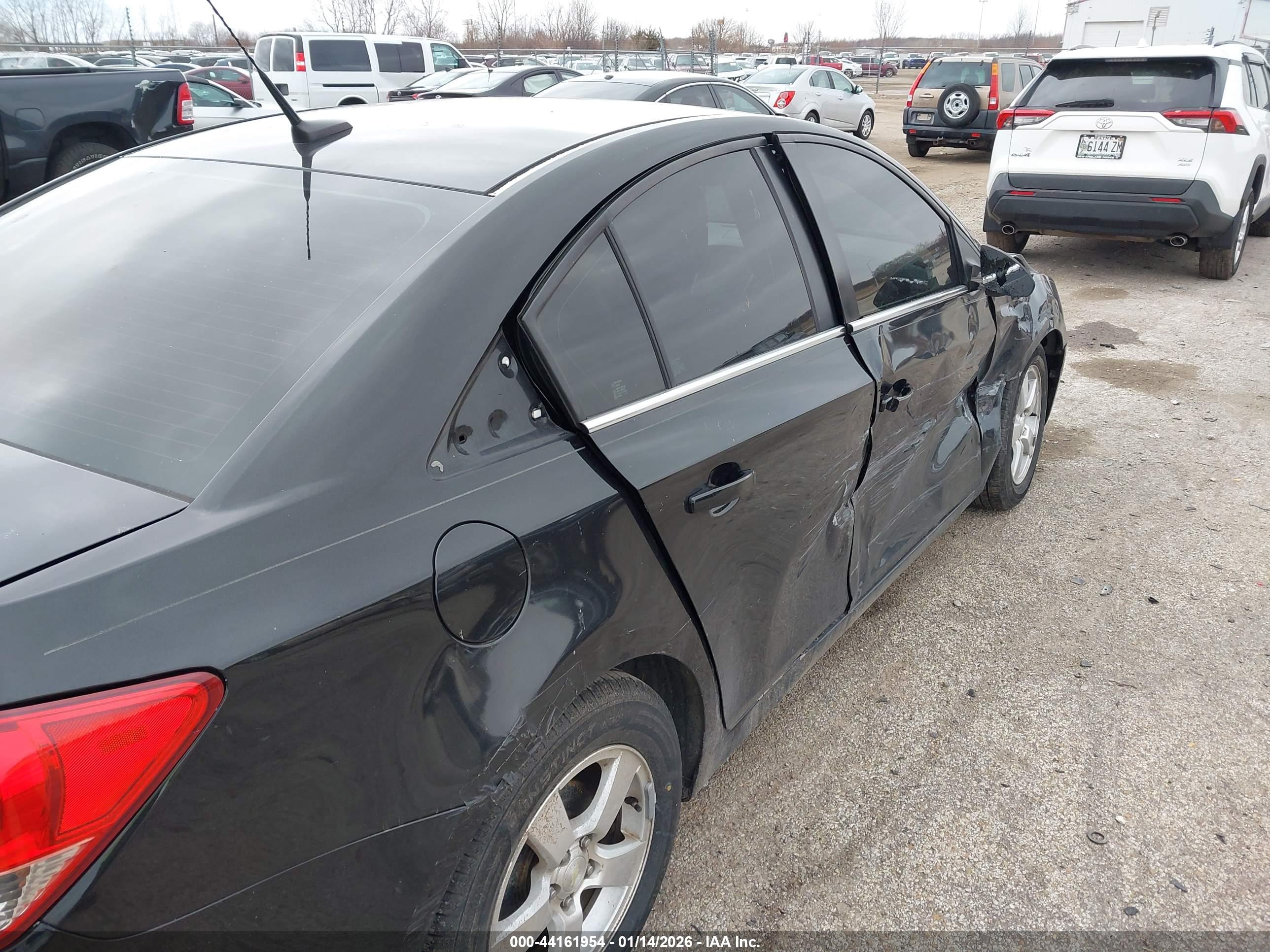 CHEVROLET CRUZE image 6