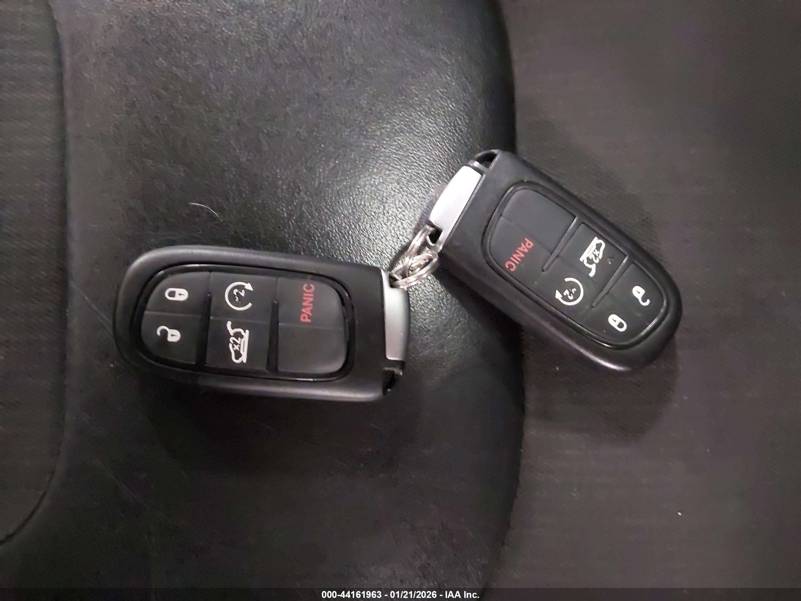 JEEP CHEROKEE image 11