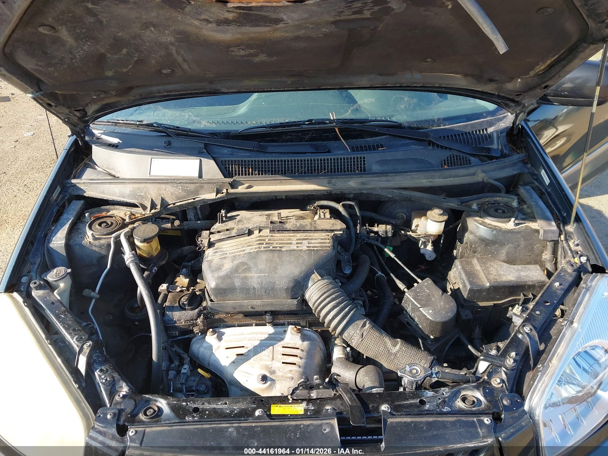 TOYOTA RAV4 image 10