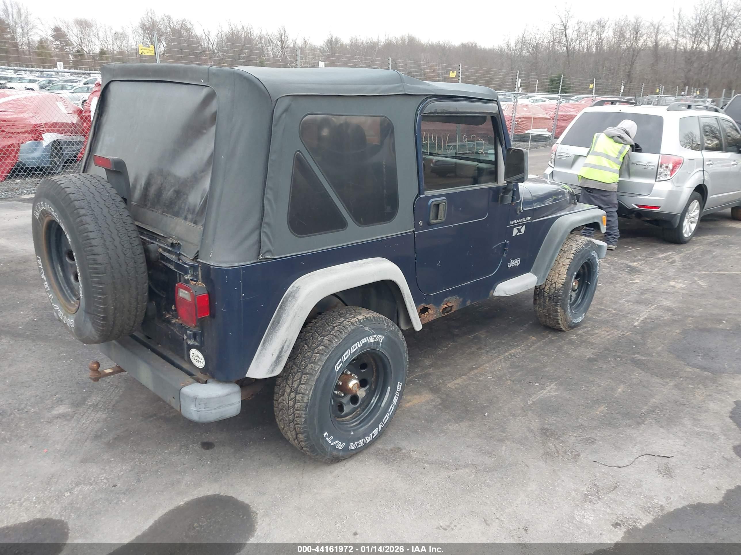 JEEP WRANGLER image 4