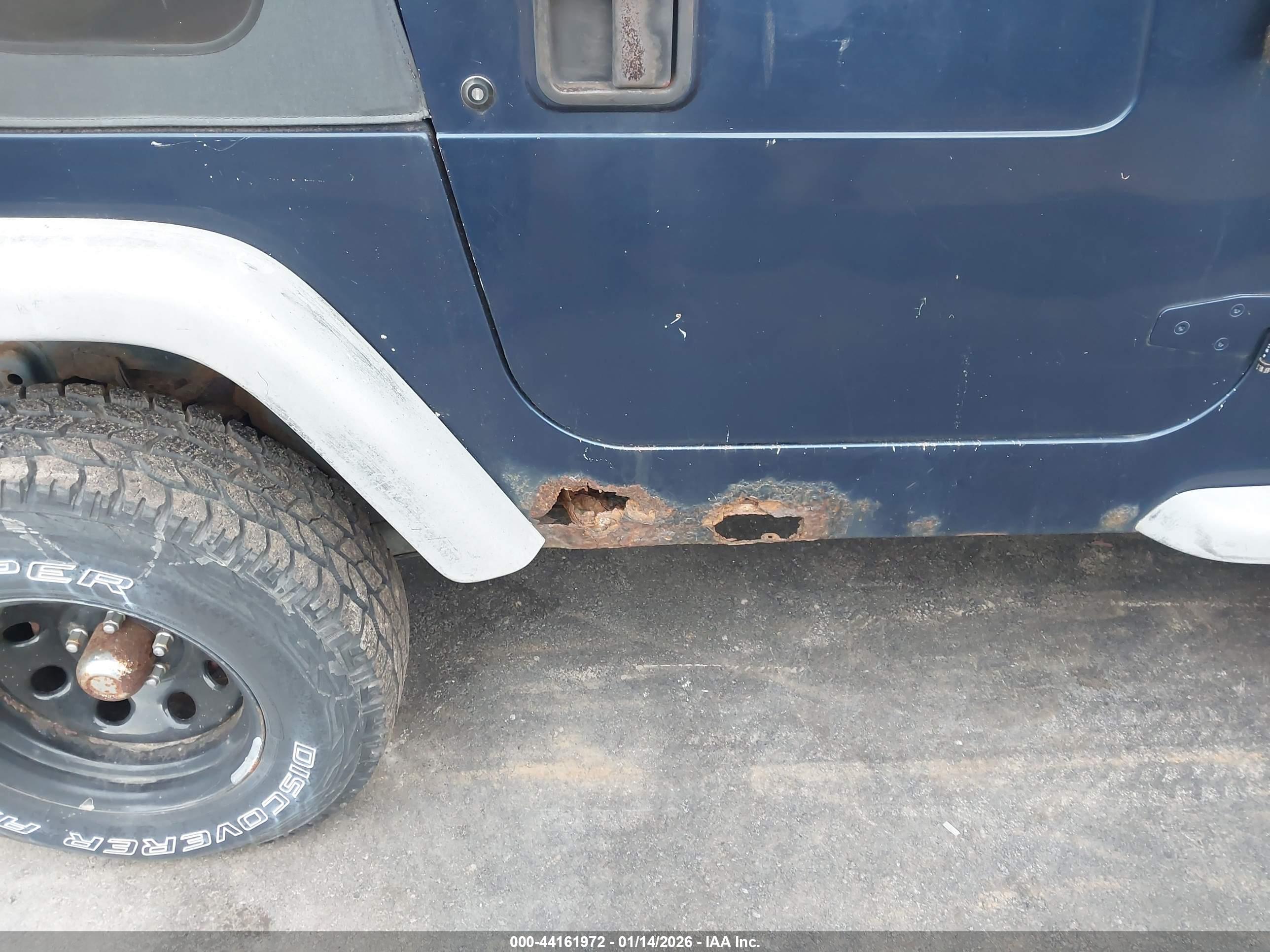 JEEP WRANGLER image 6