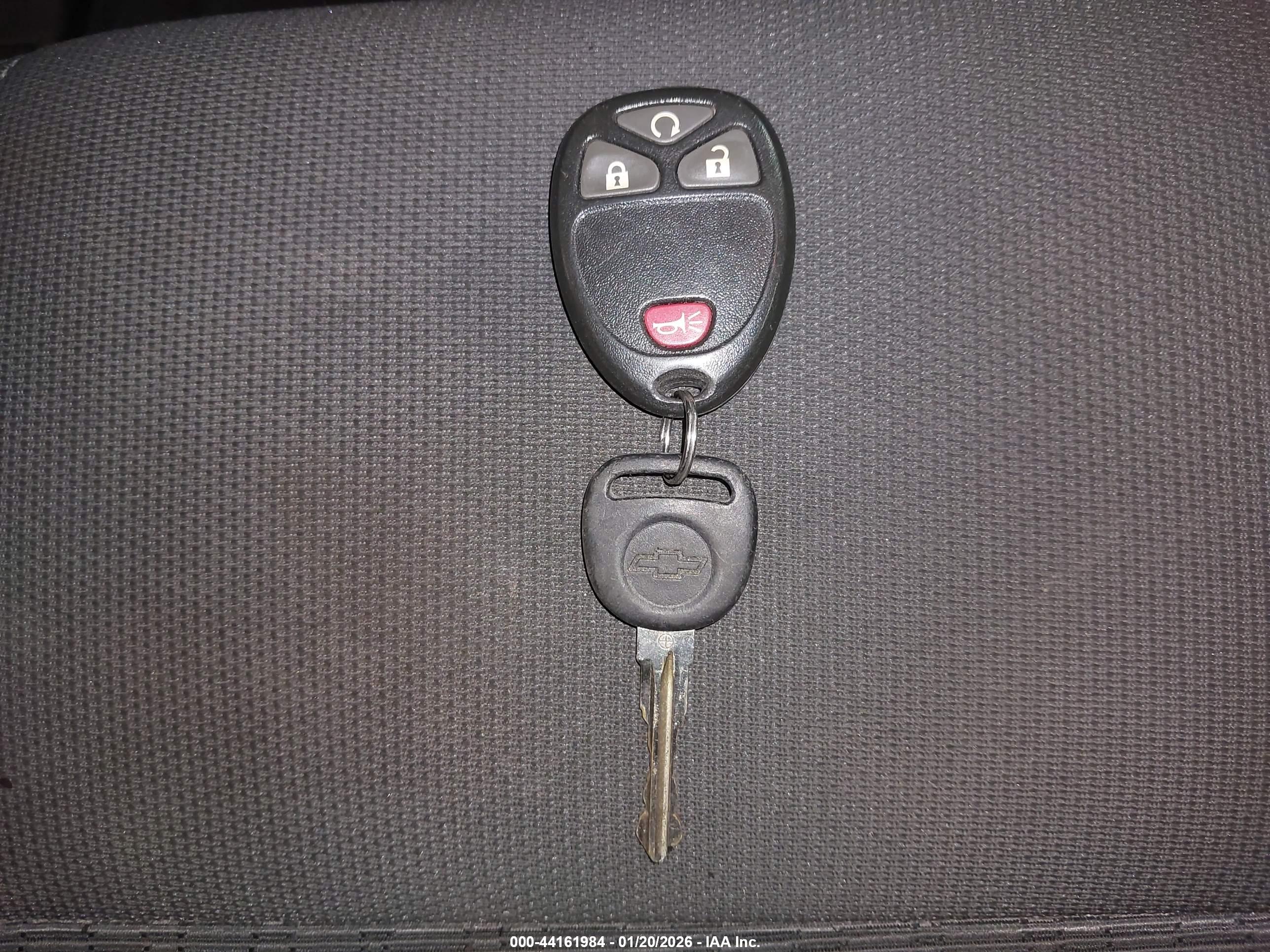 CHEVROLET TRAVERSE image 11