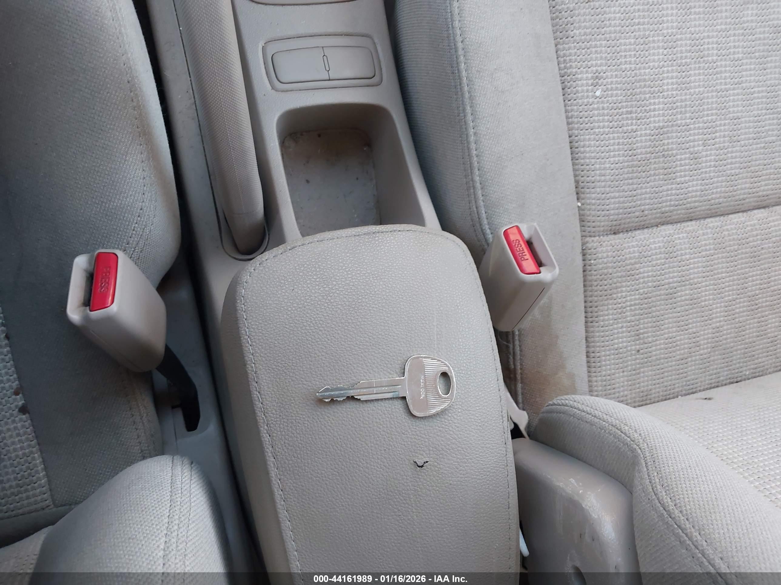 KIA SPORTAGE image 11