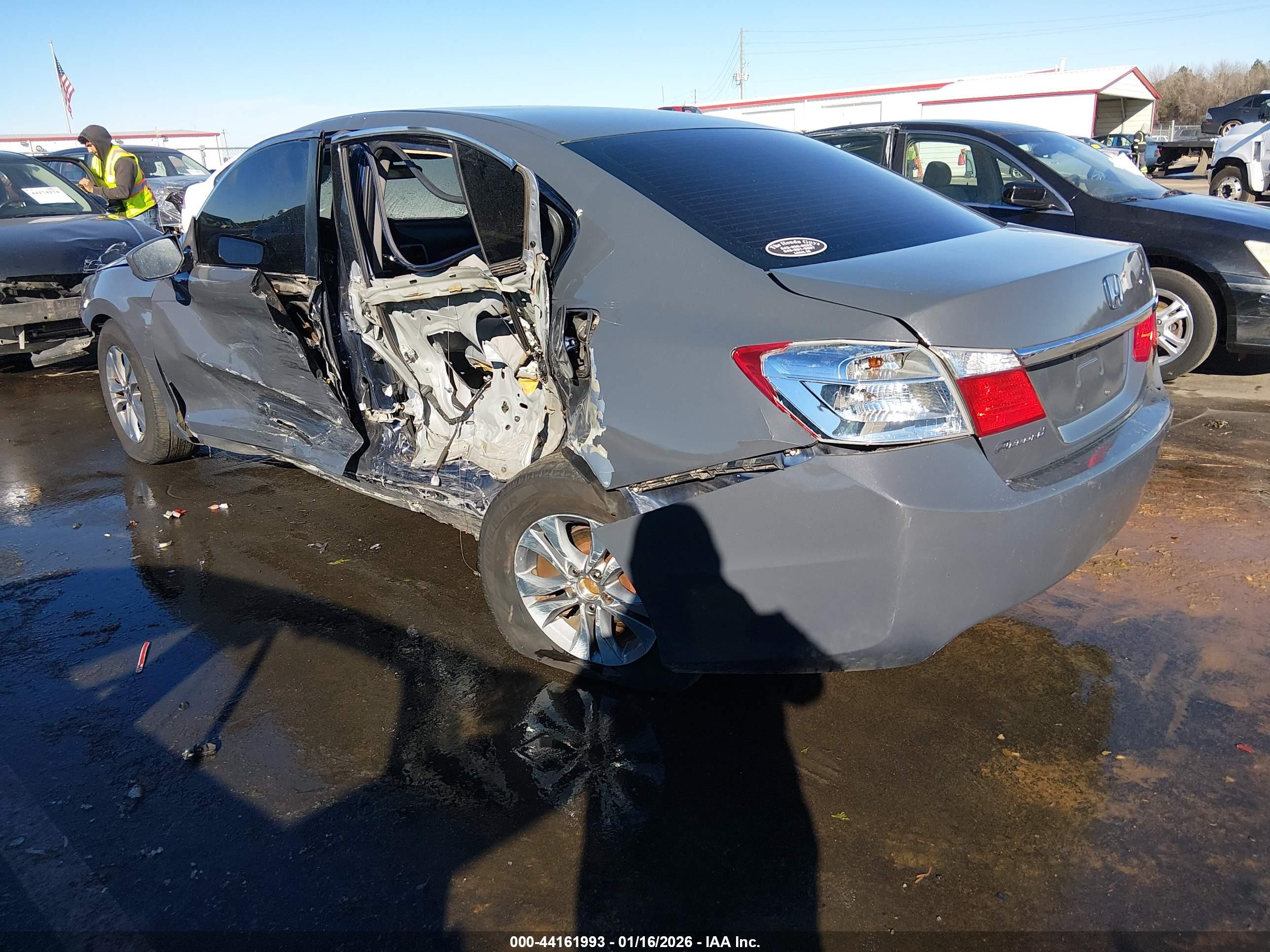 HONDA ACCORD image 3