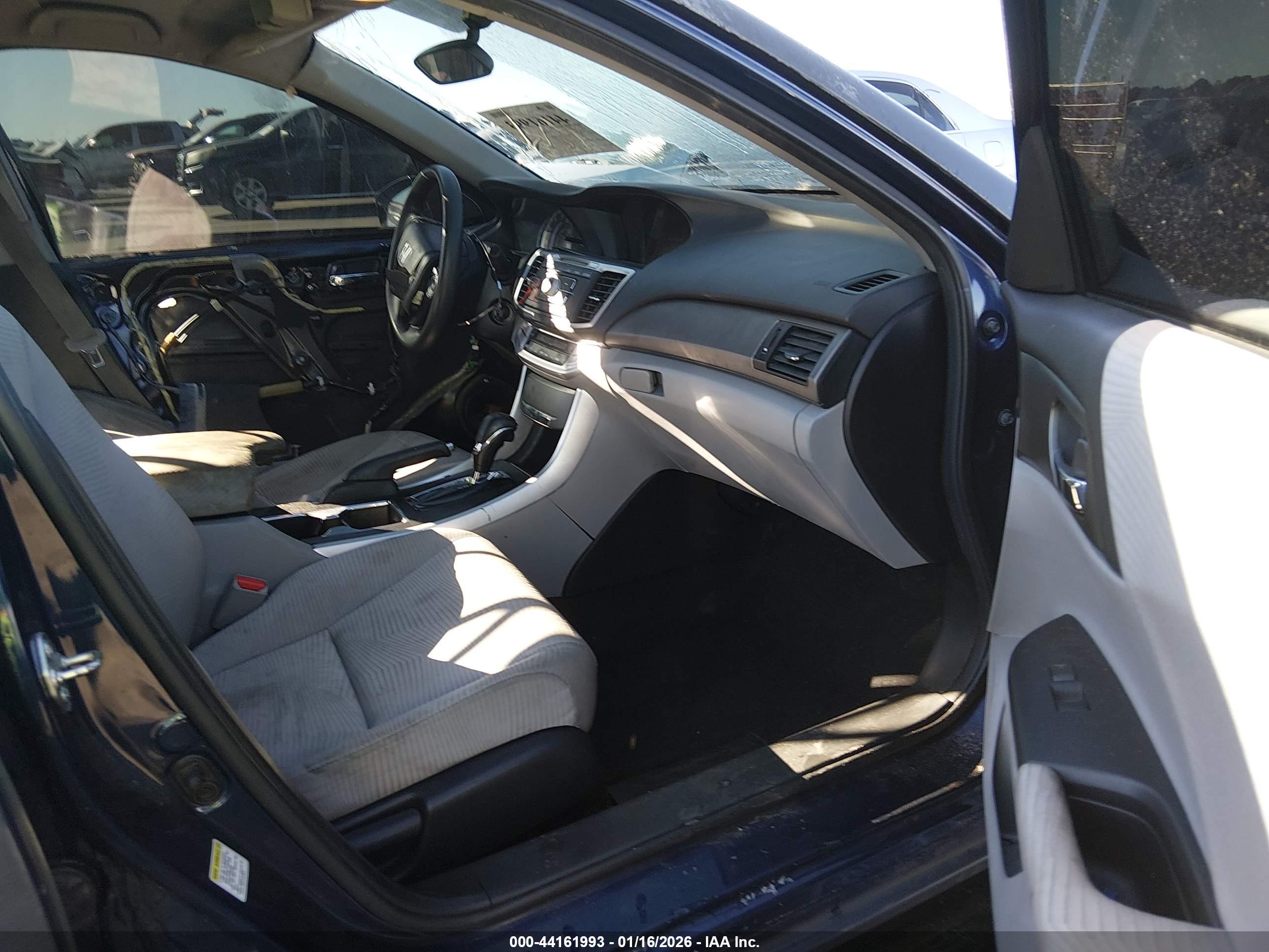 HONDA ACCORD image 5