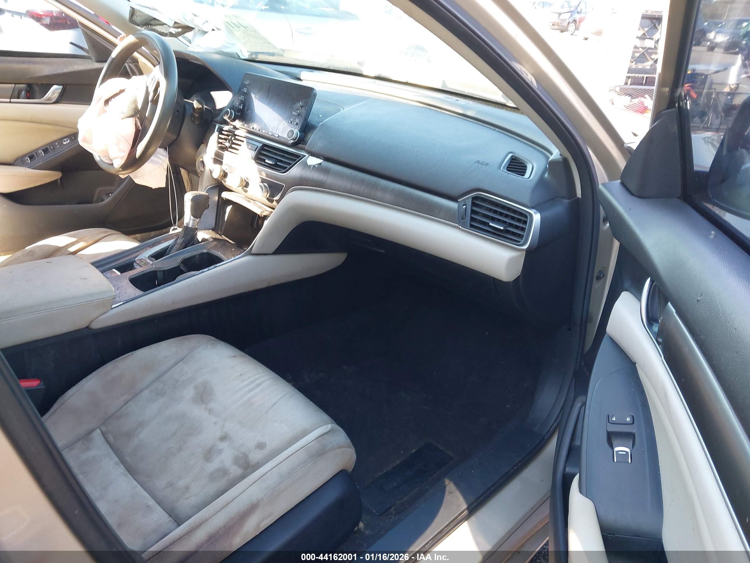 HONDA ACCORD image 5