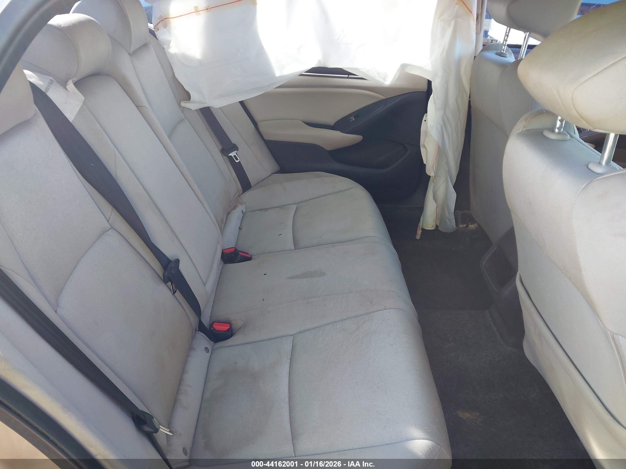HONDA ACCORD image 8