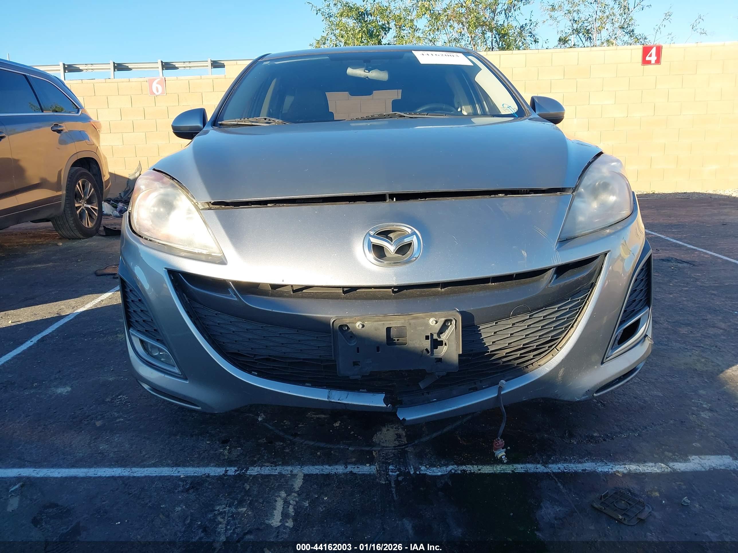 MAZDA MAZDA3 image 6