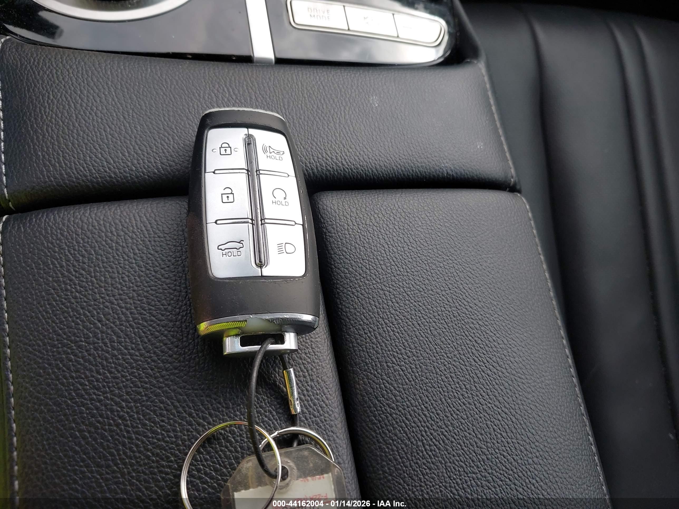 GENESIS G80 image 11
