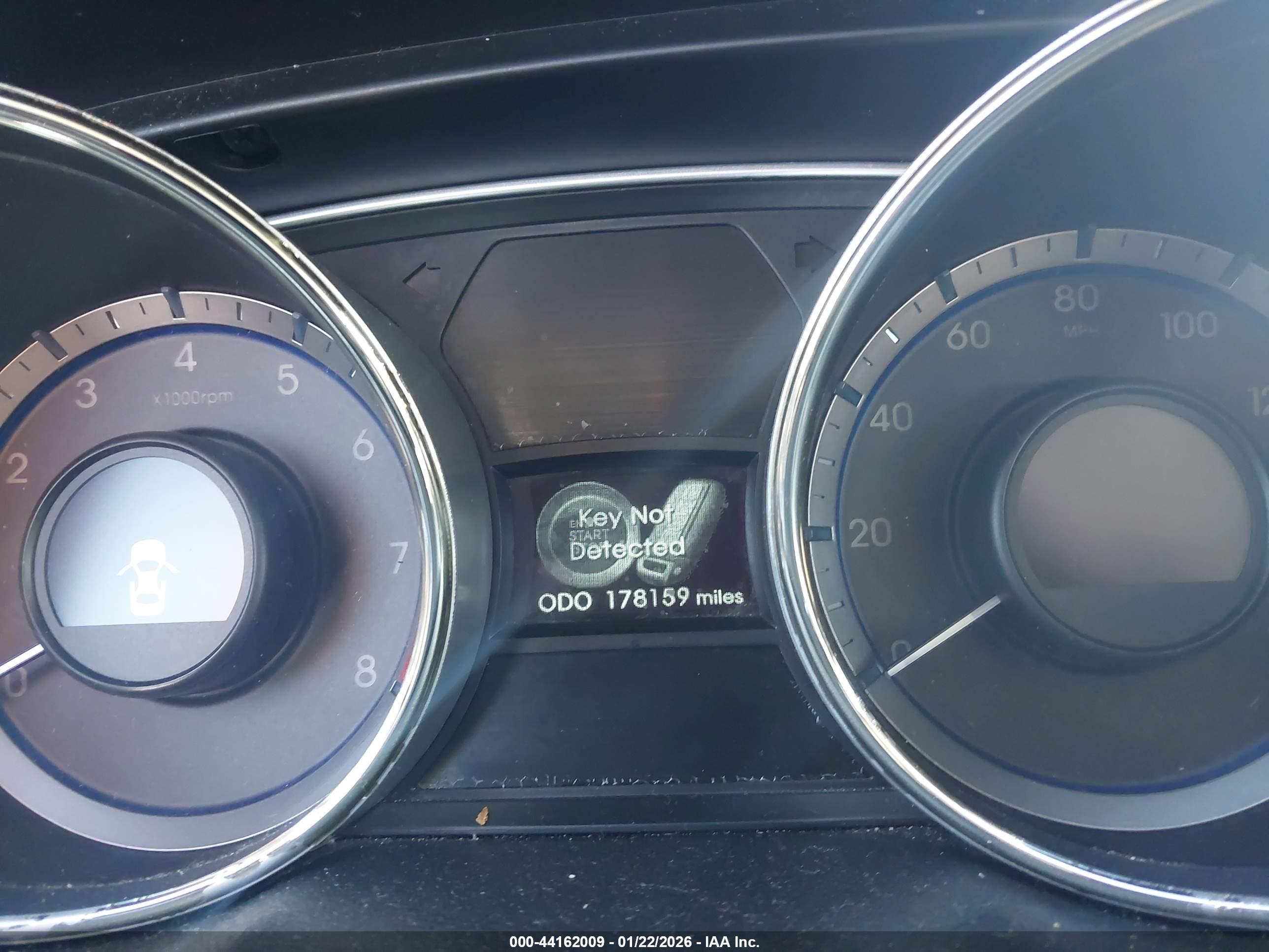 HYUNDAI SONATA image 7