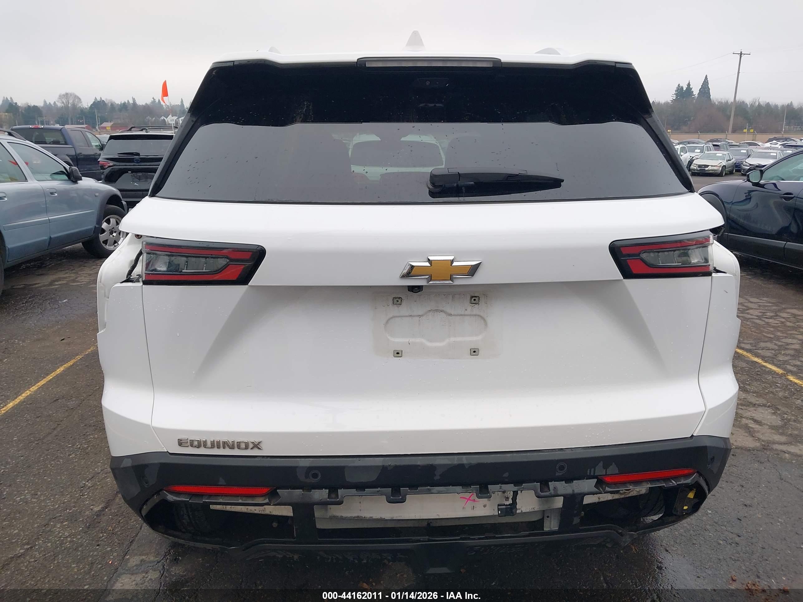 CHEVROLET EQUINOX image 6