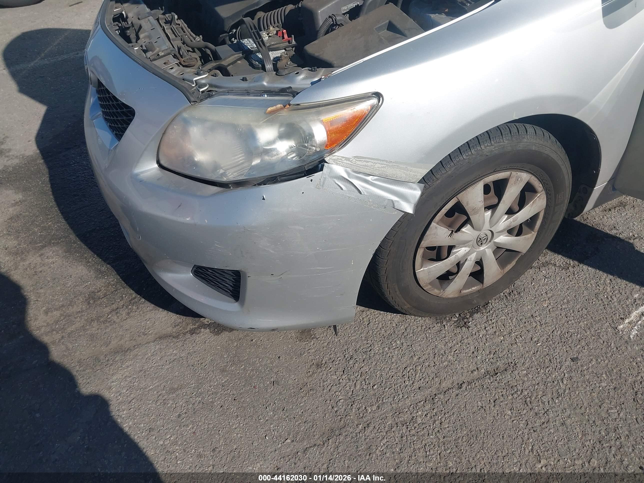 TOYOTA COROLLA image 6