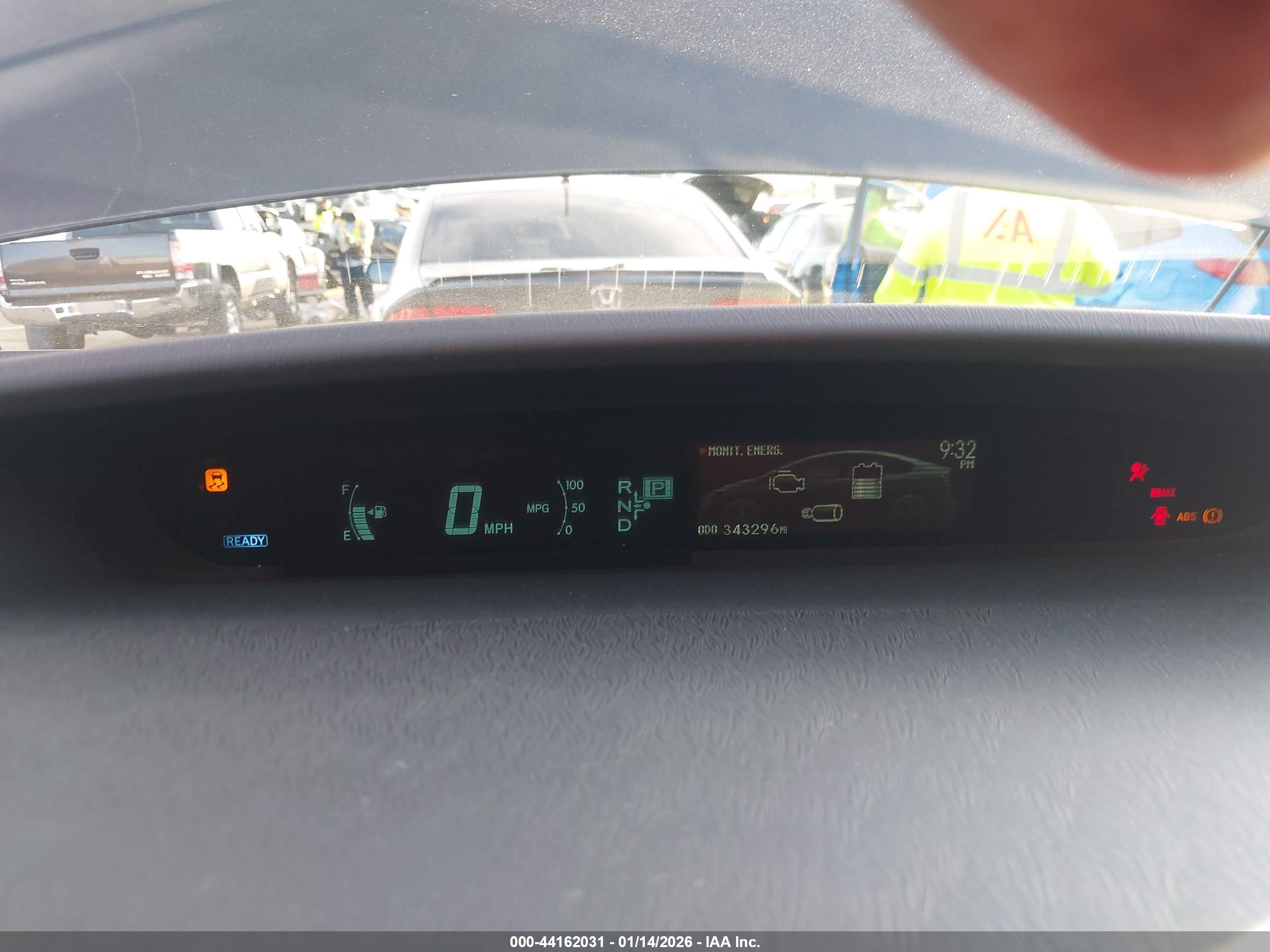 TOYOTA PRIUS image 7