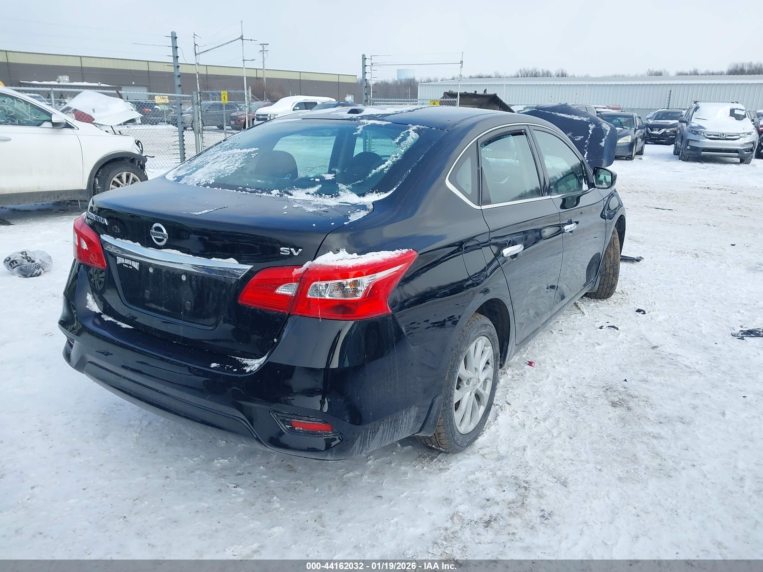 NISSAN SENTRA image 4