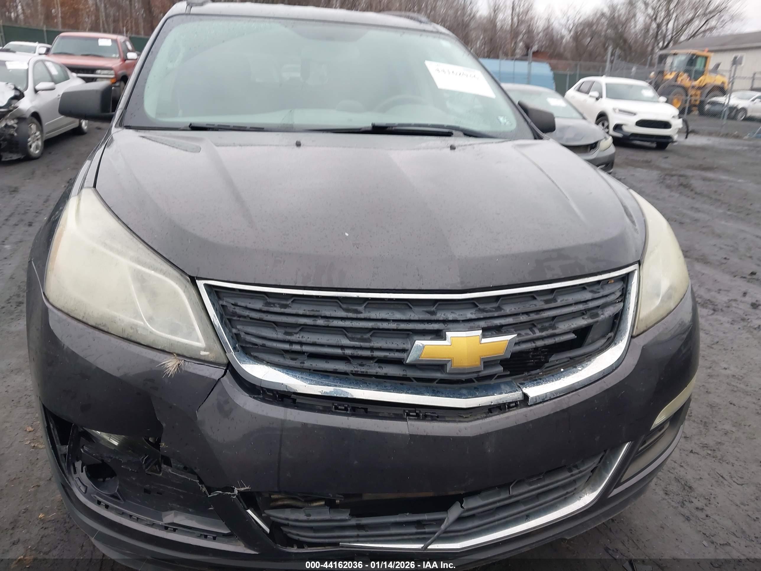 CHEVROLET TRAVERSE image 6