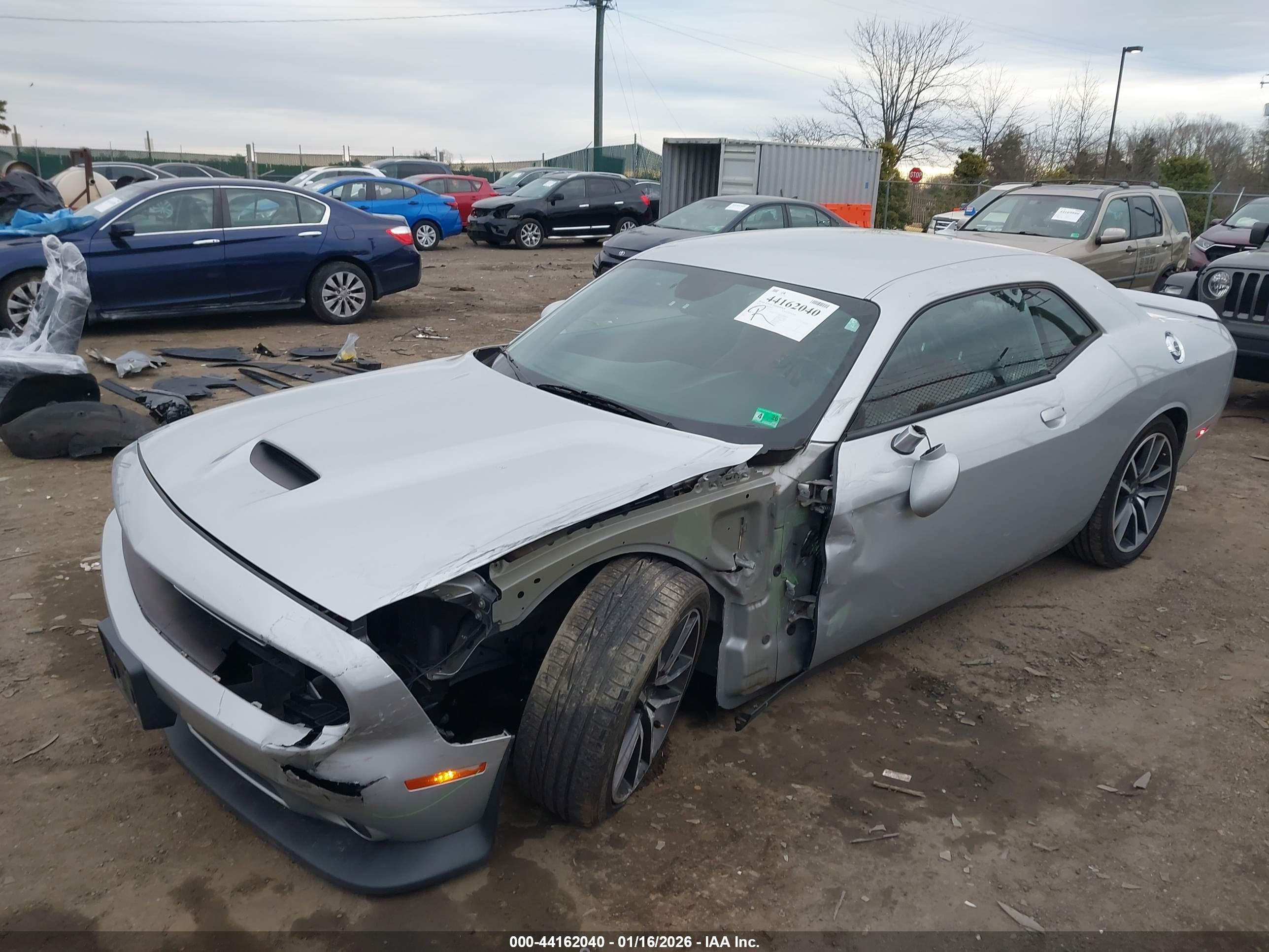 DODGE CHALLENGER image 2