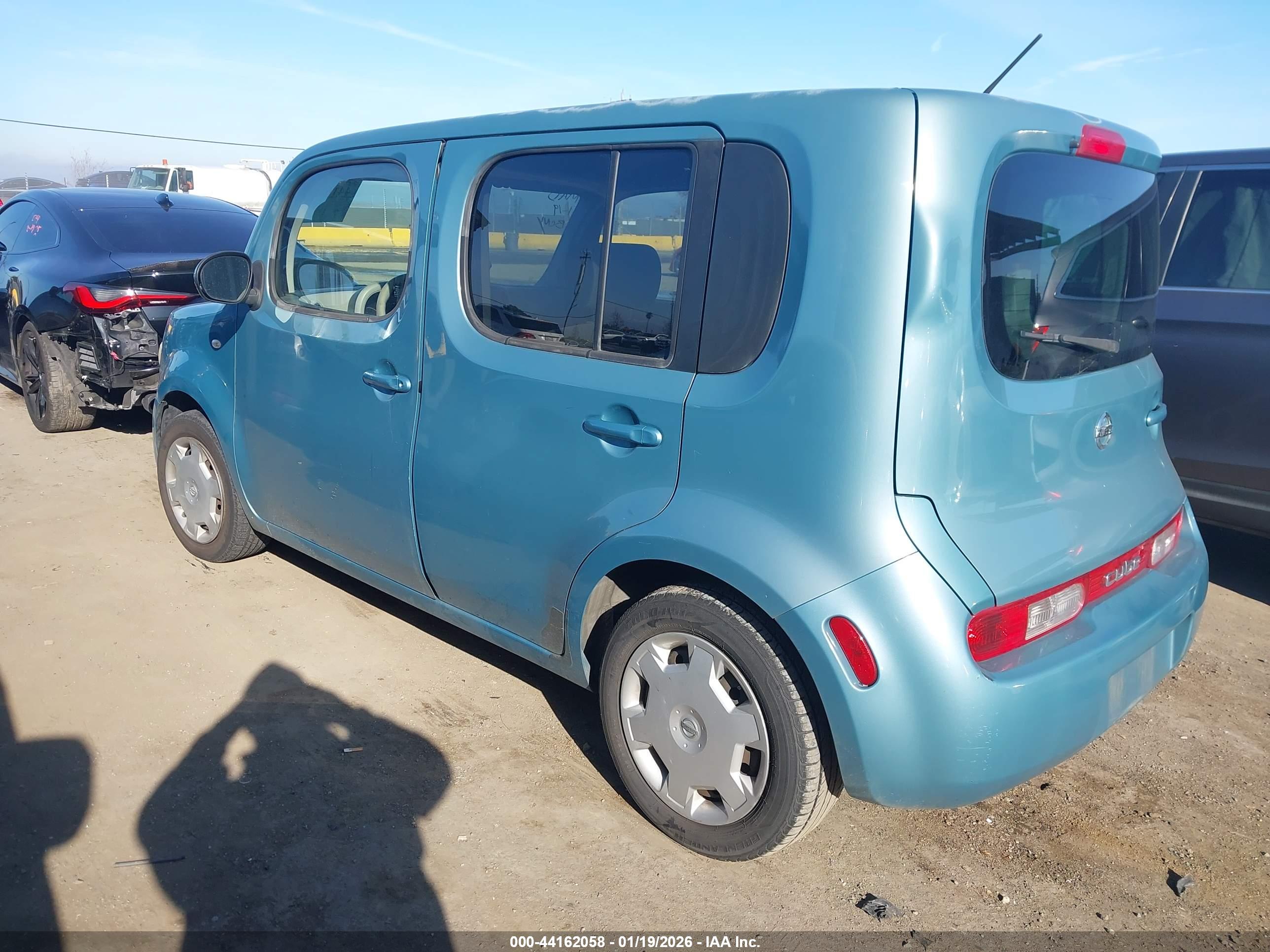 NISSAN CUBE image 3