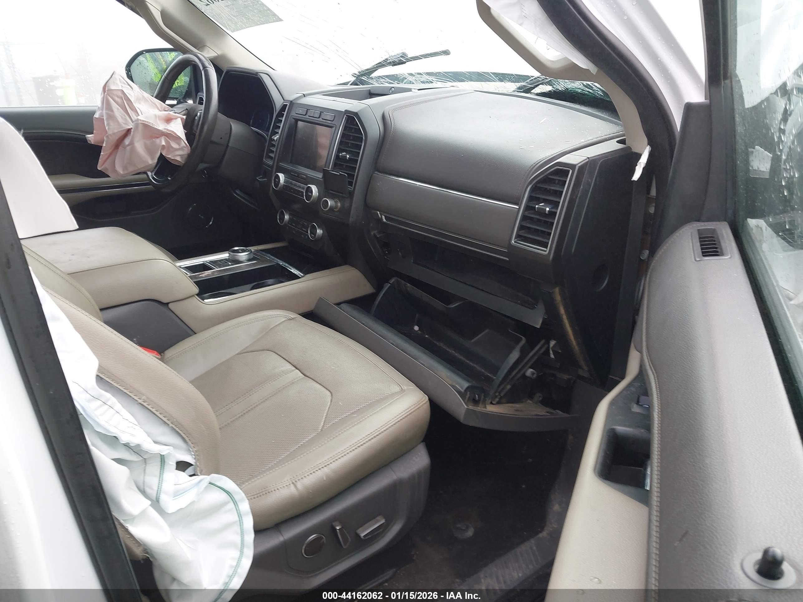 FORD EXPEDITION image 5