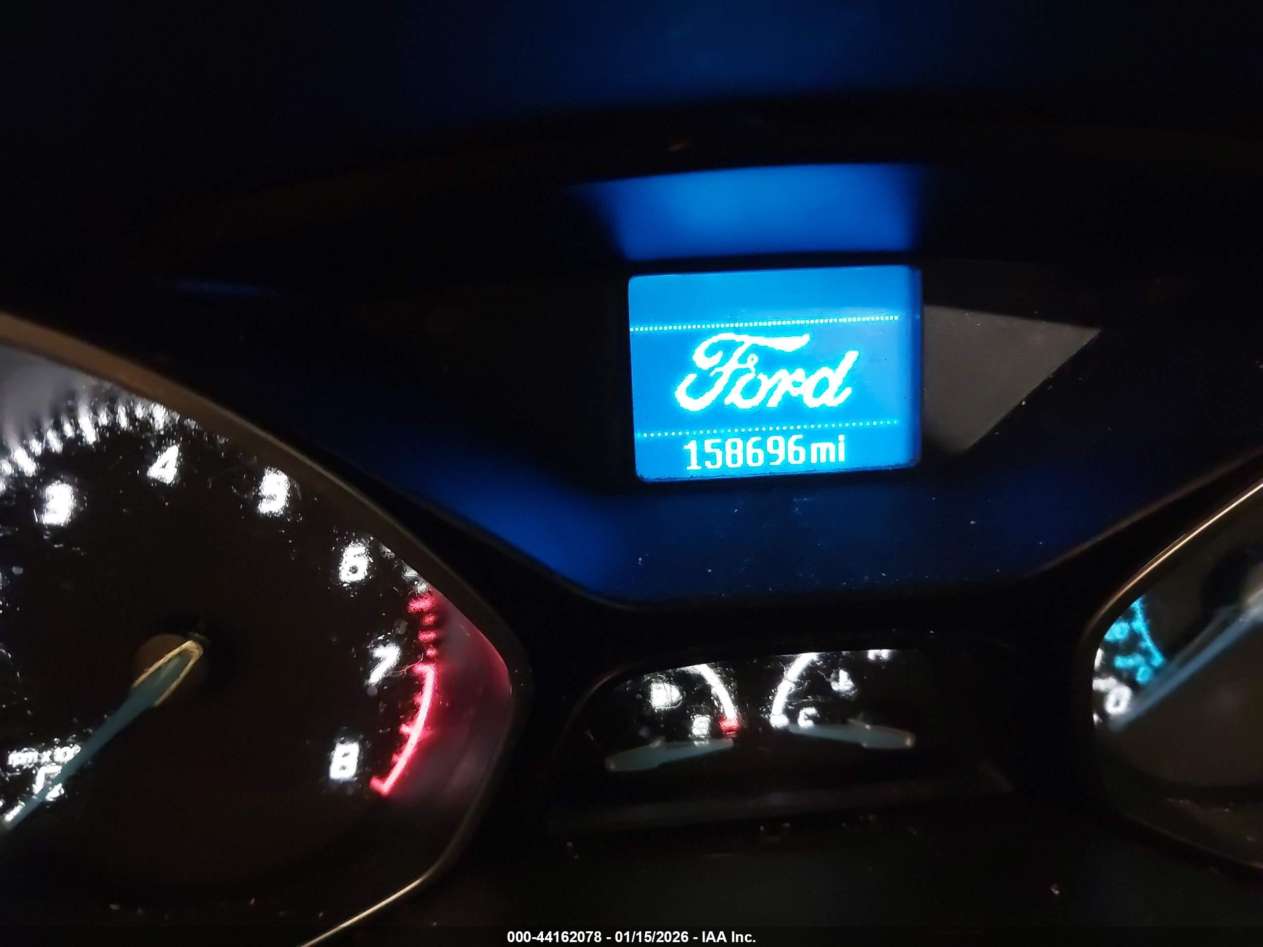 FORD FOCUS image 7
