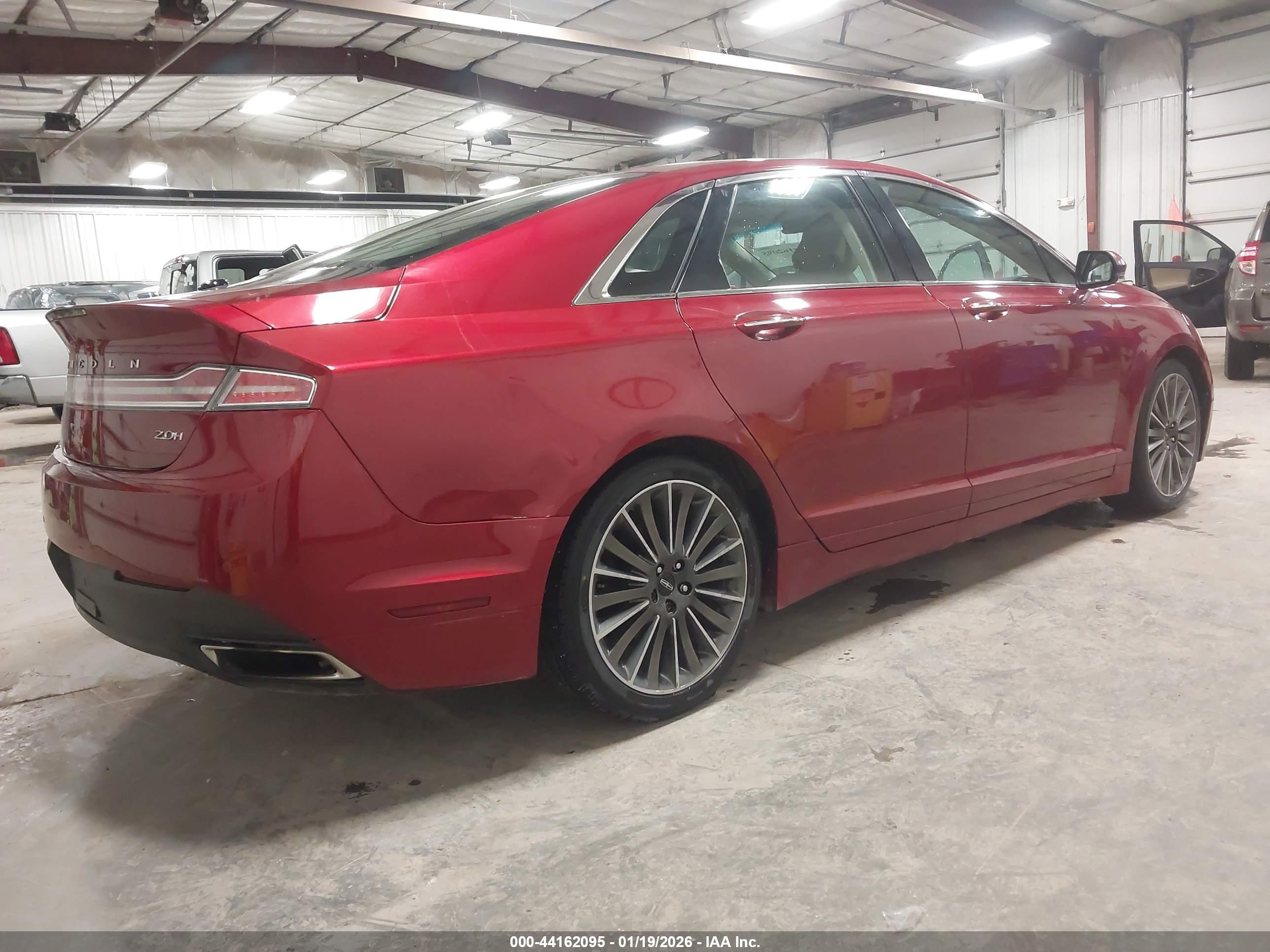 LINCOLN MKZ image 4