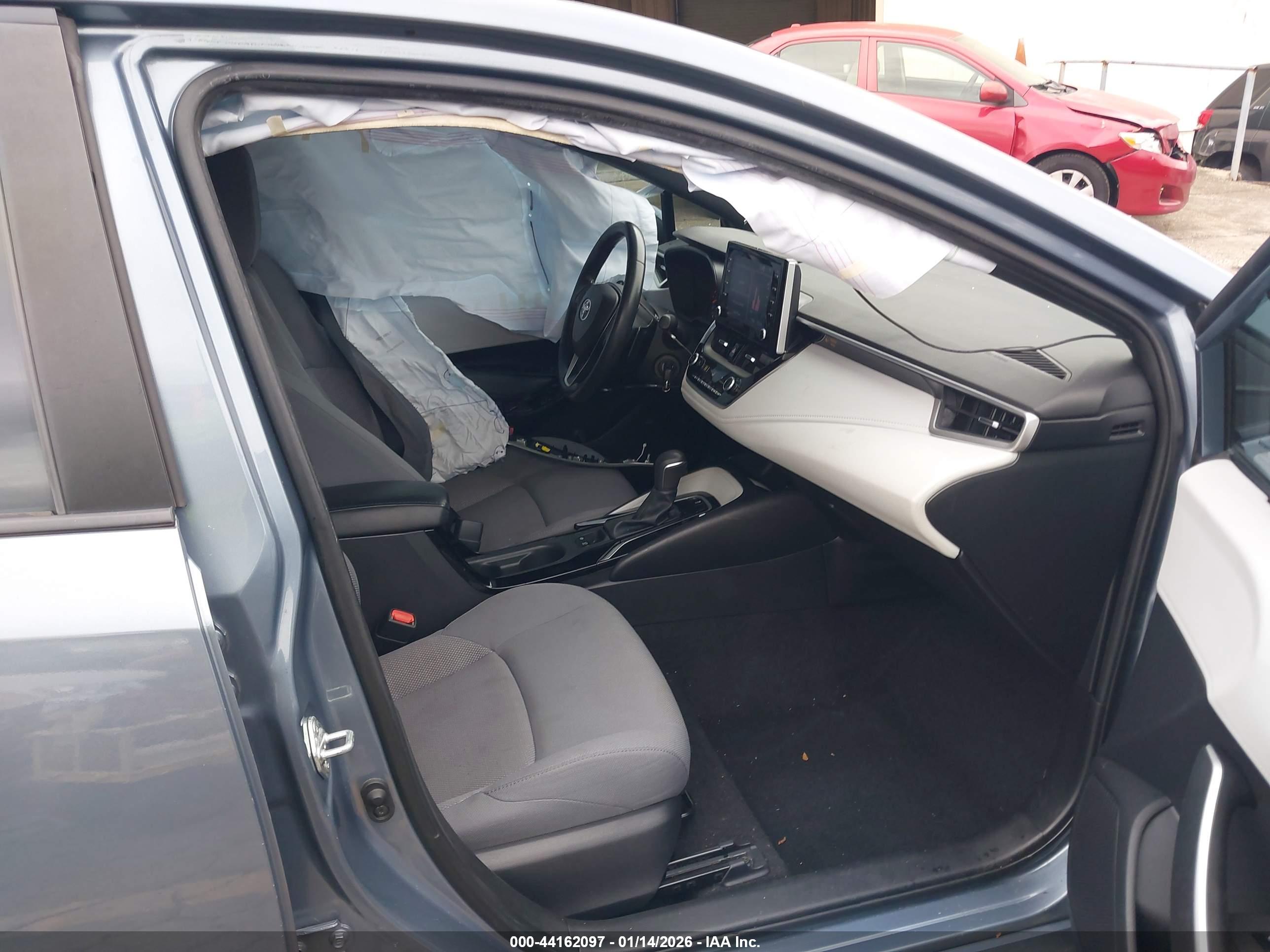 TOYOTA COROLLA image 5