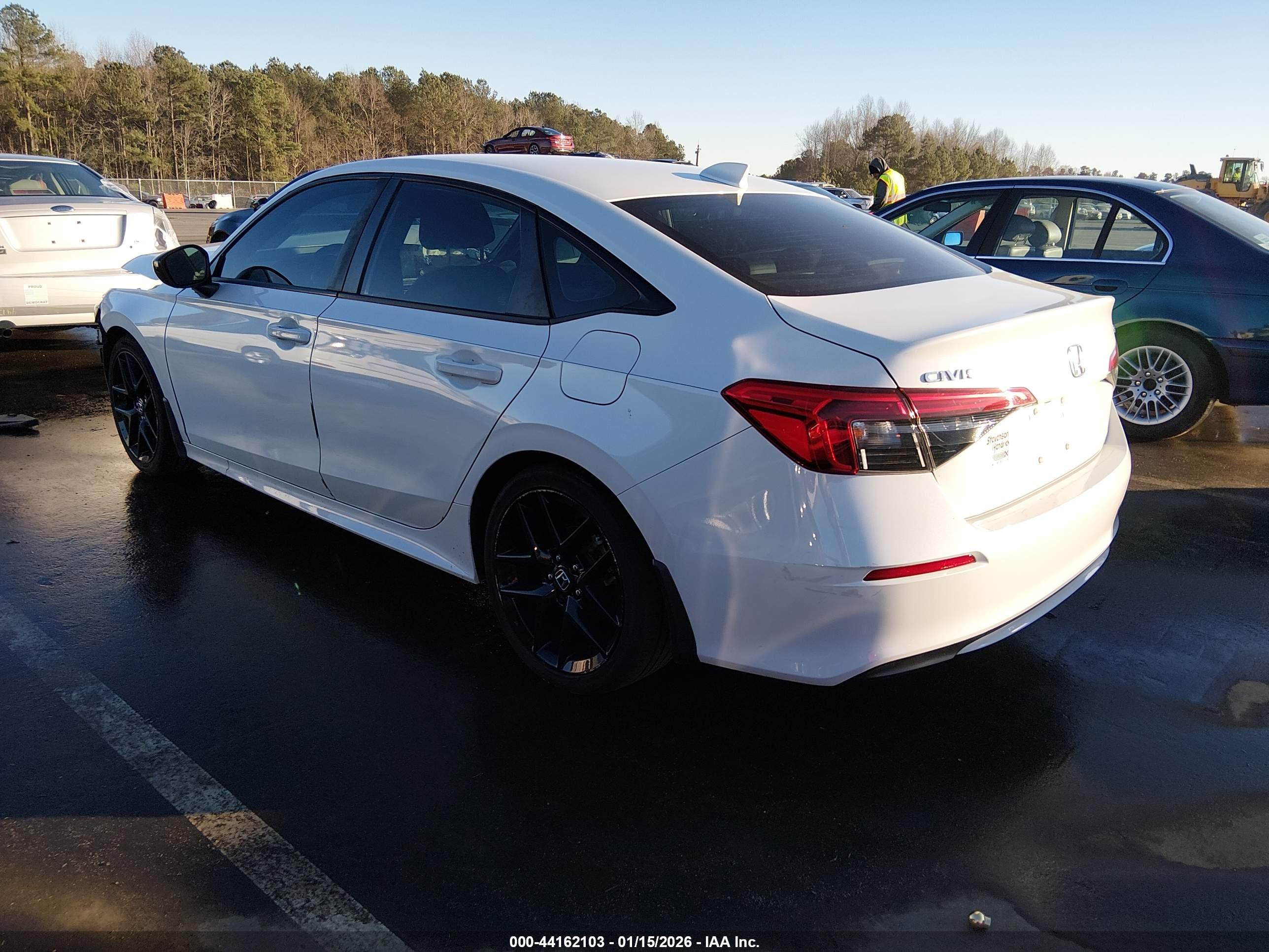 HONDA CIVIC image 3
