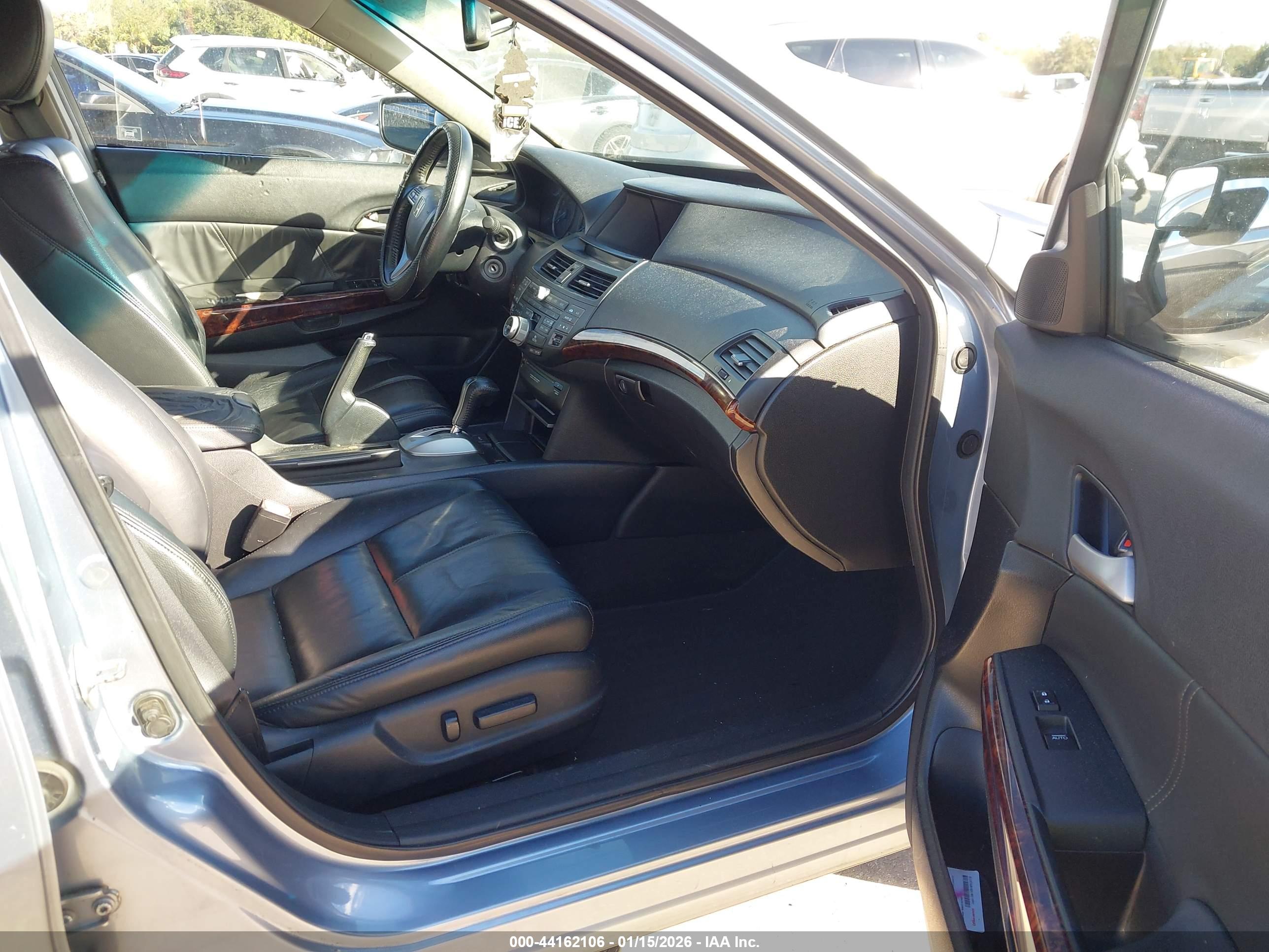 HONDA ACCORD image 5