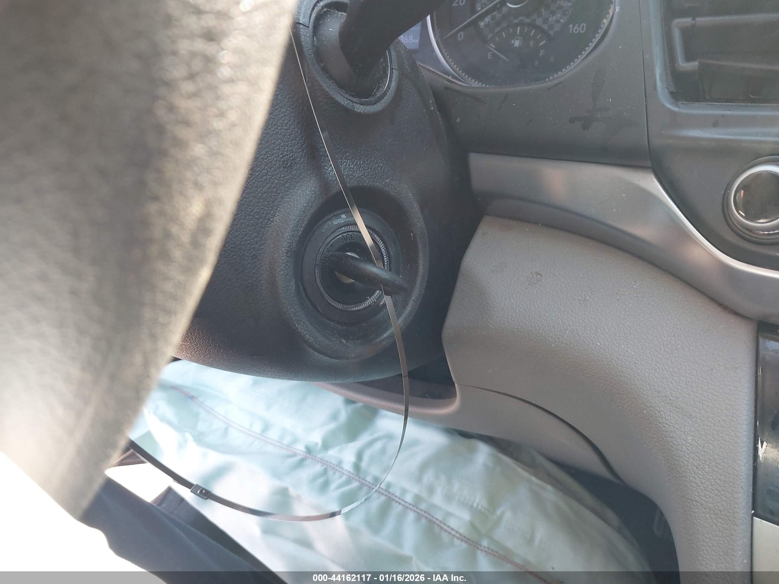 HYUNDAI ELANTRA image 11