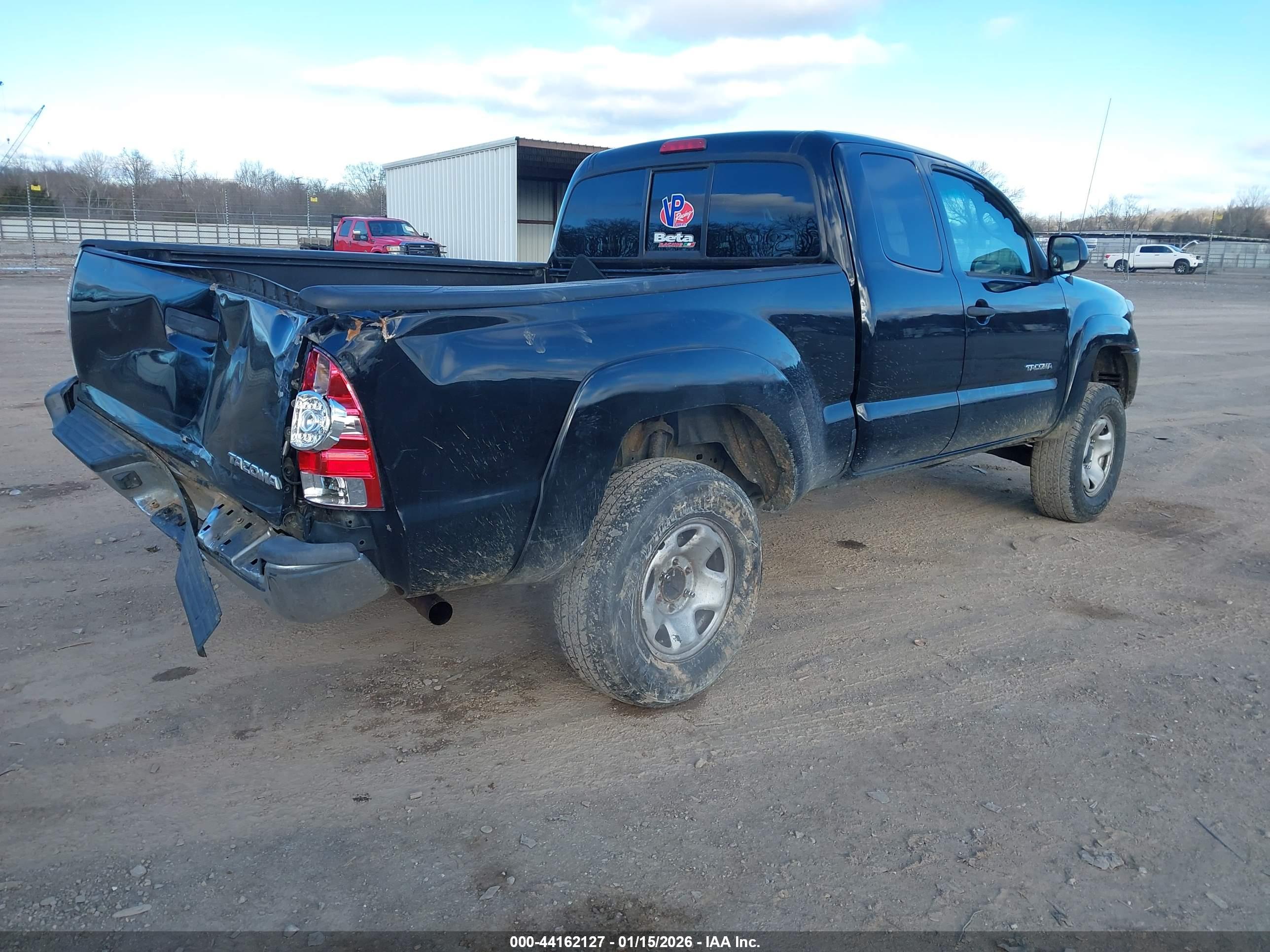 TOYOTA TACOMA image 4