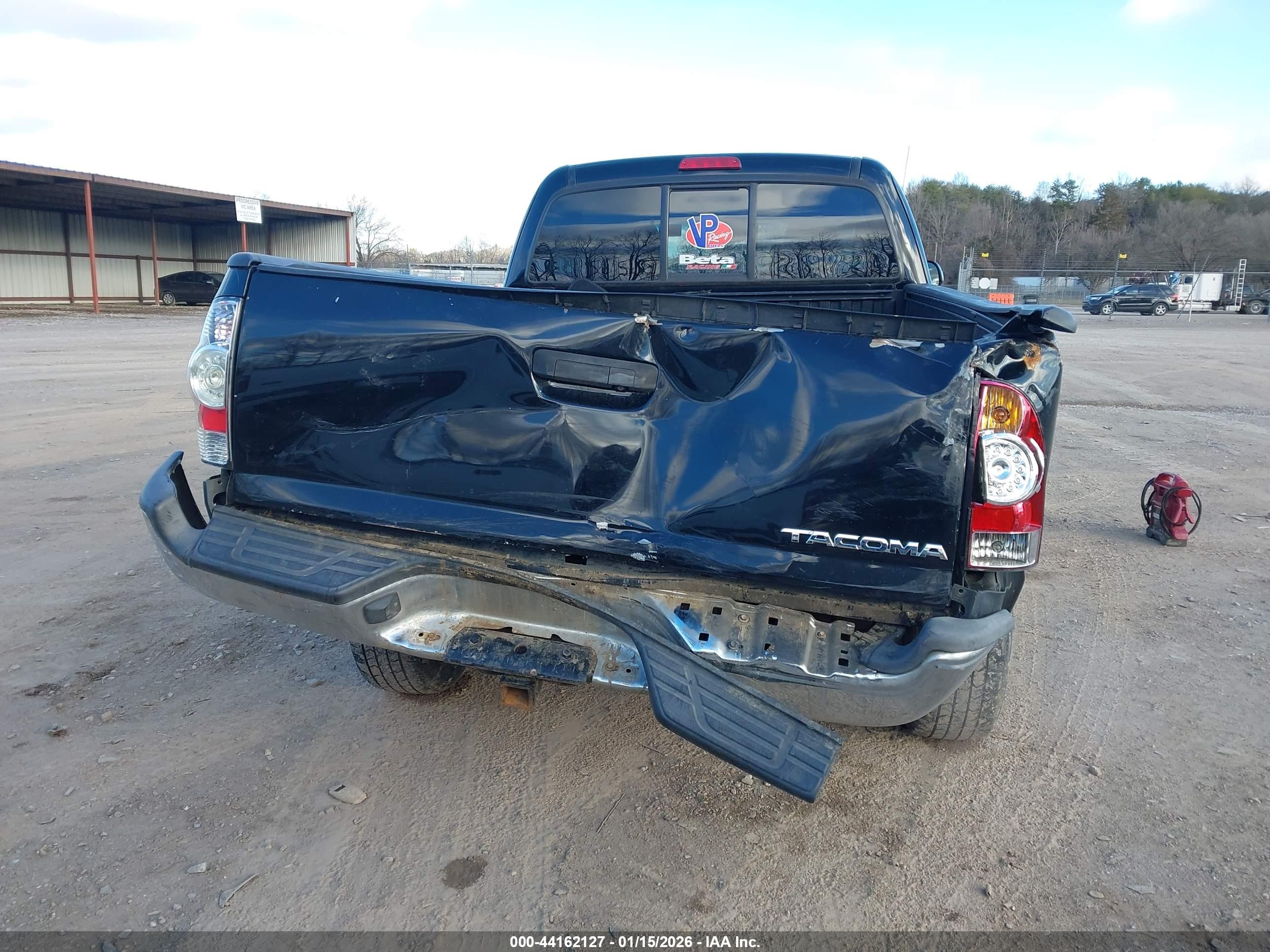 TOYOTA TACOMA image 6