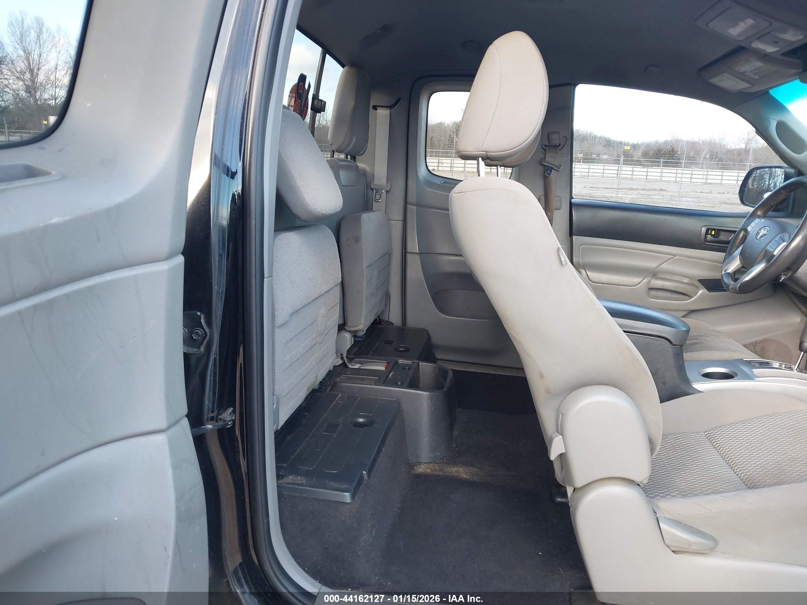 TOYOTA TACOMA image 8