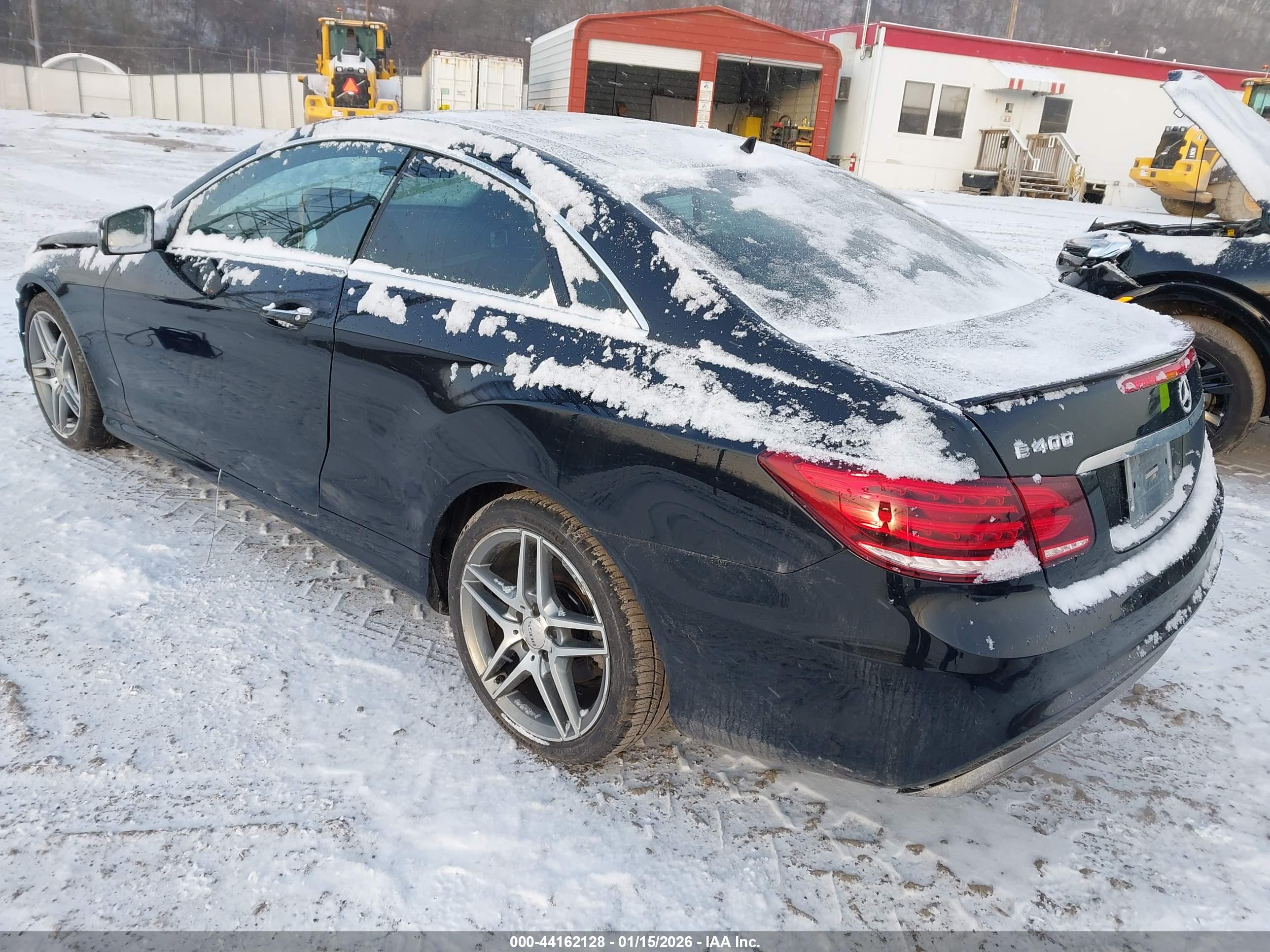 MERCEDES-BENZ E image 3