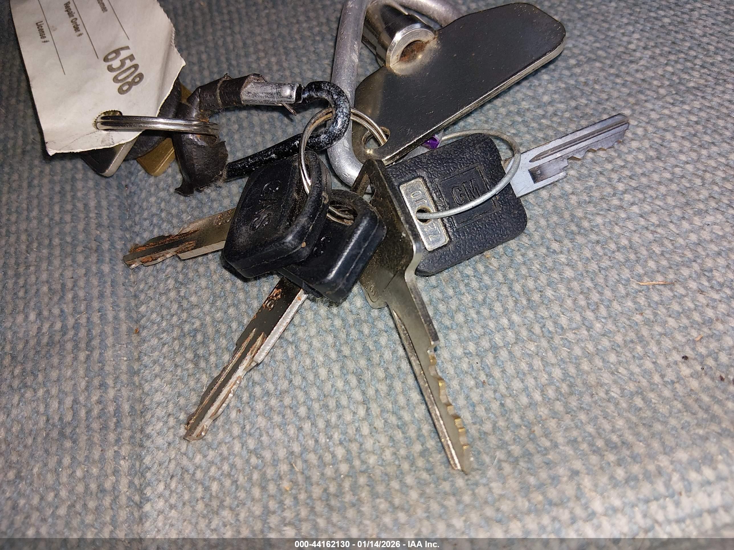 CHEVROLET P30 image 11