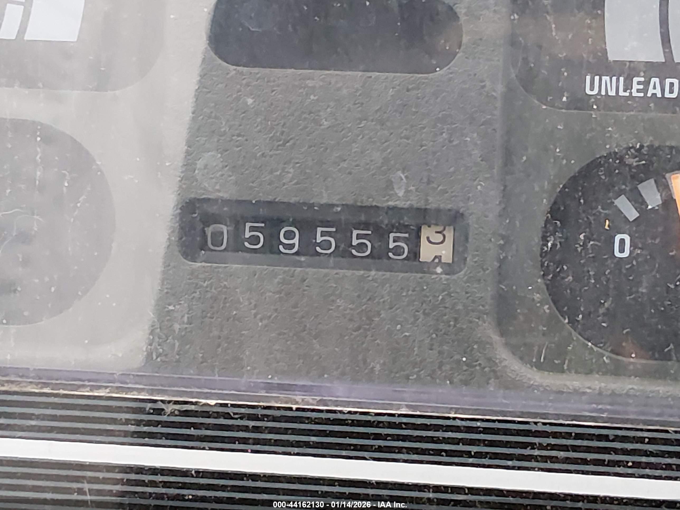 CHEVROLET P30 image 7