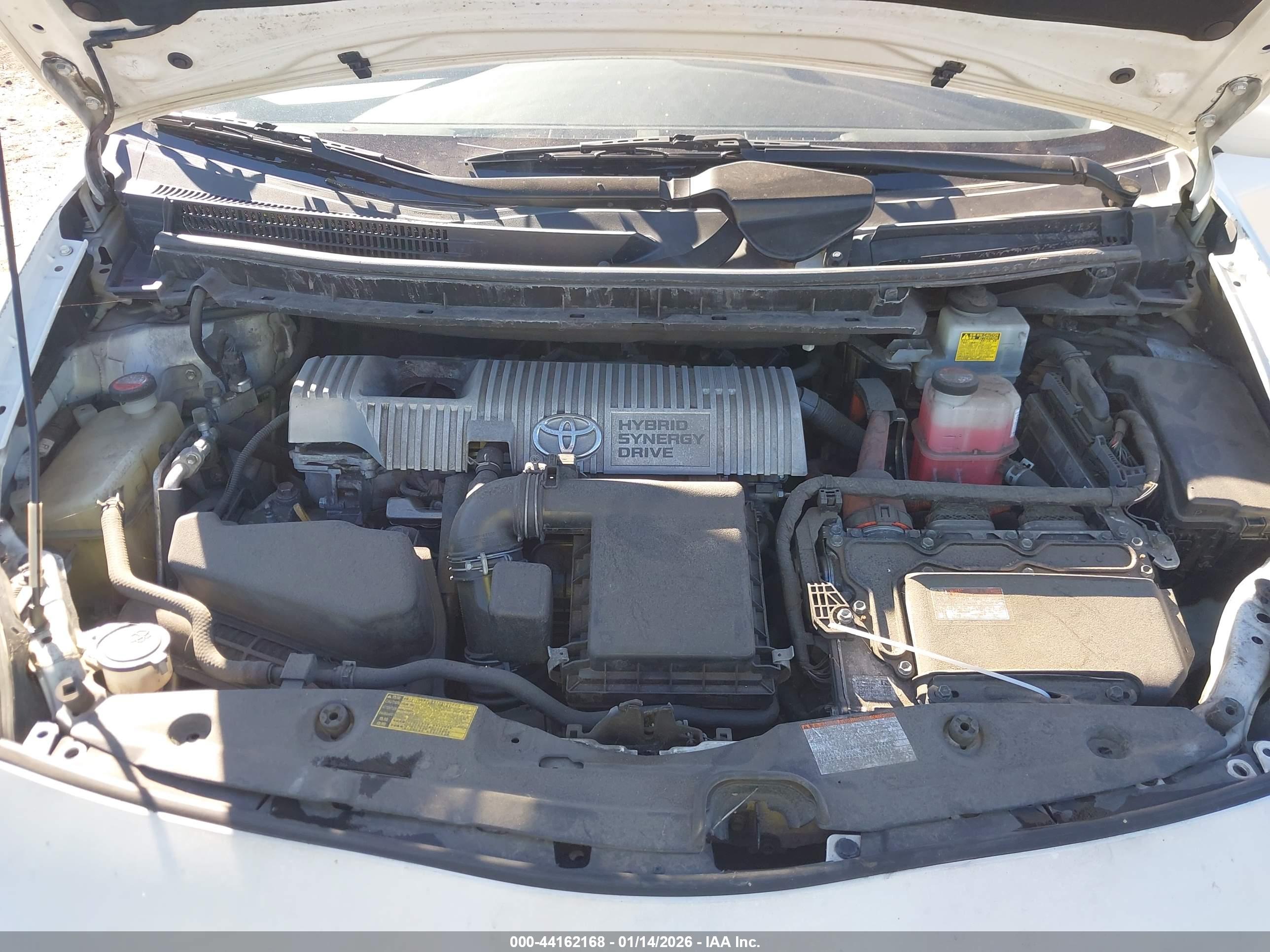 TOYOTA PRIUS image 10