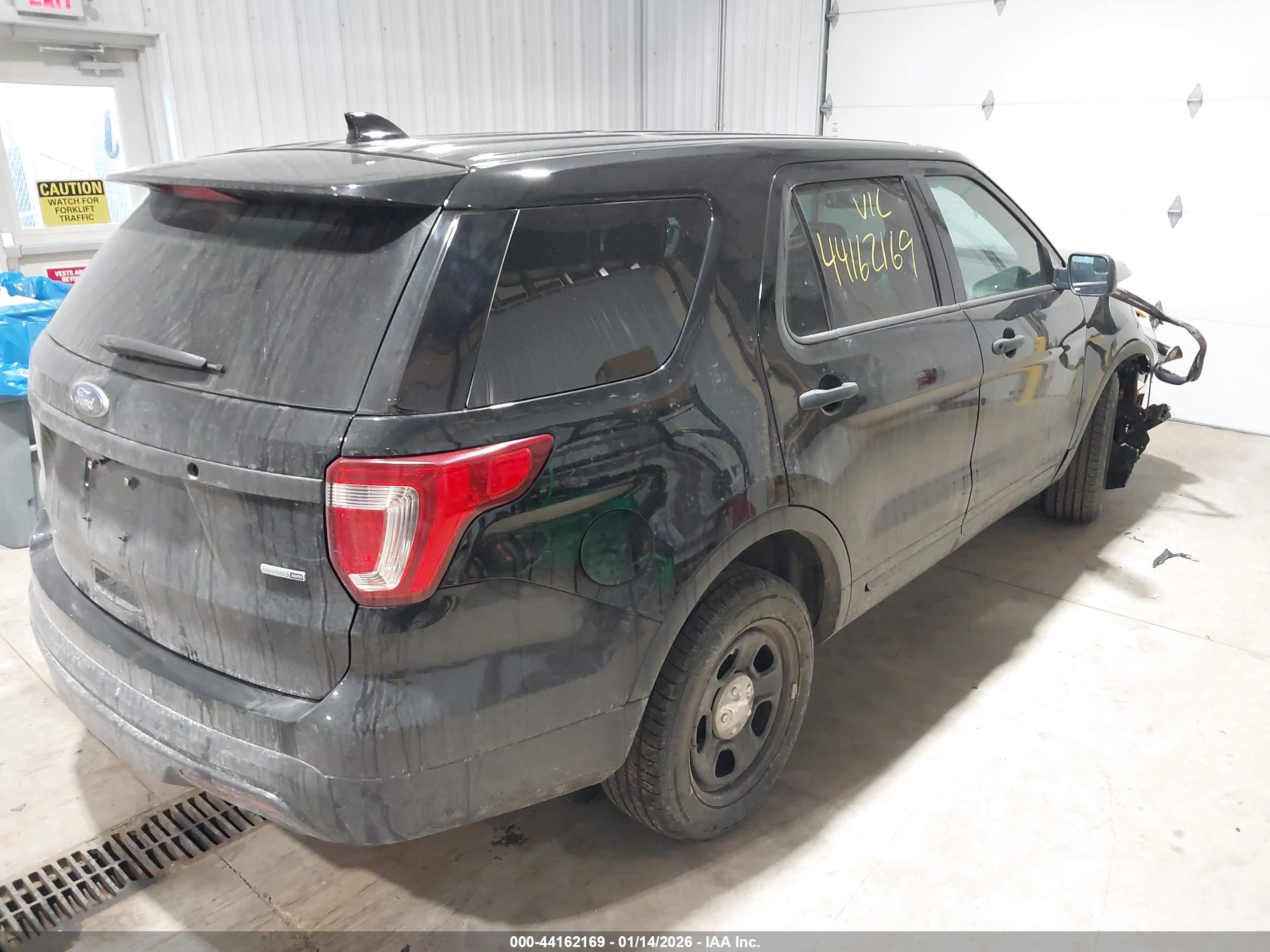FORD UTILITY image 4