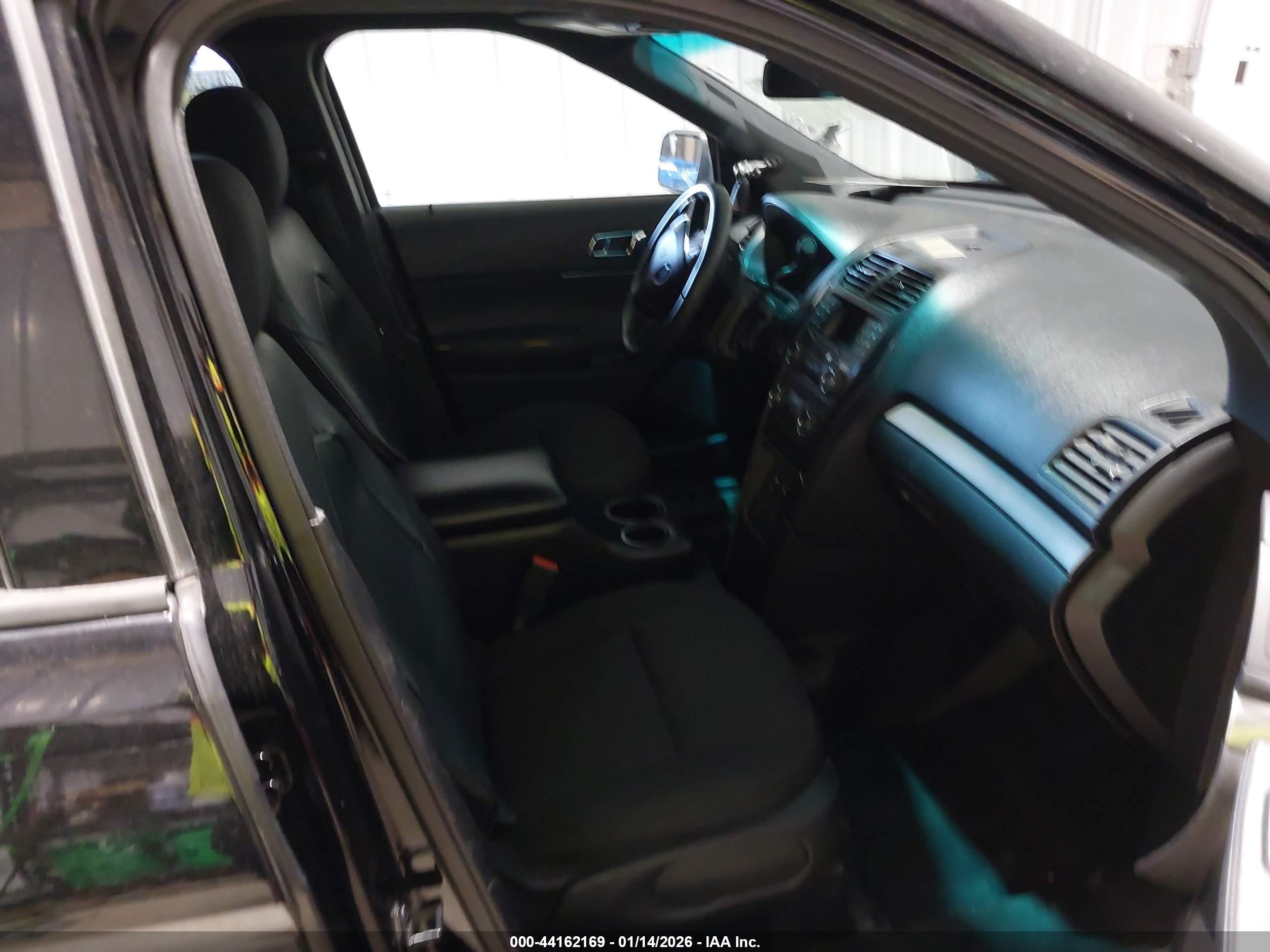 FORD UTILITY image 5
