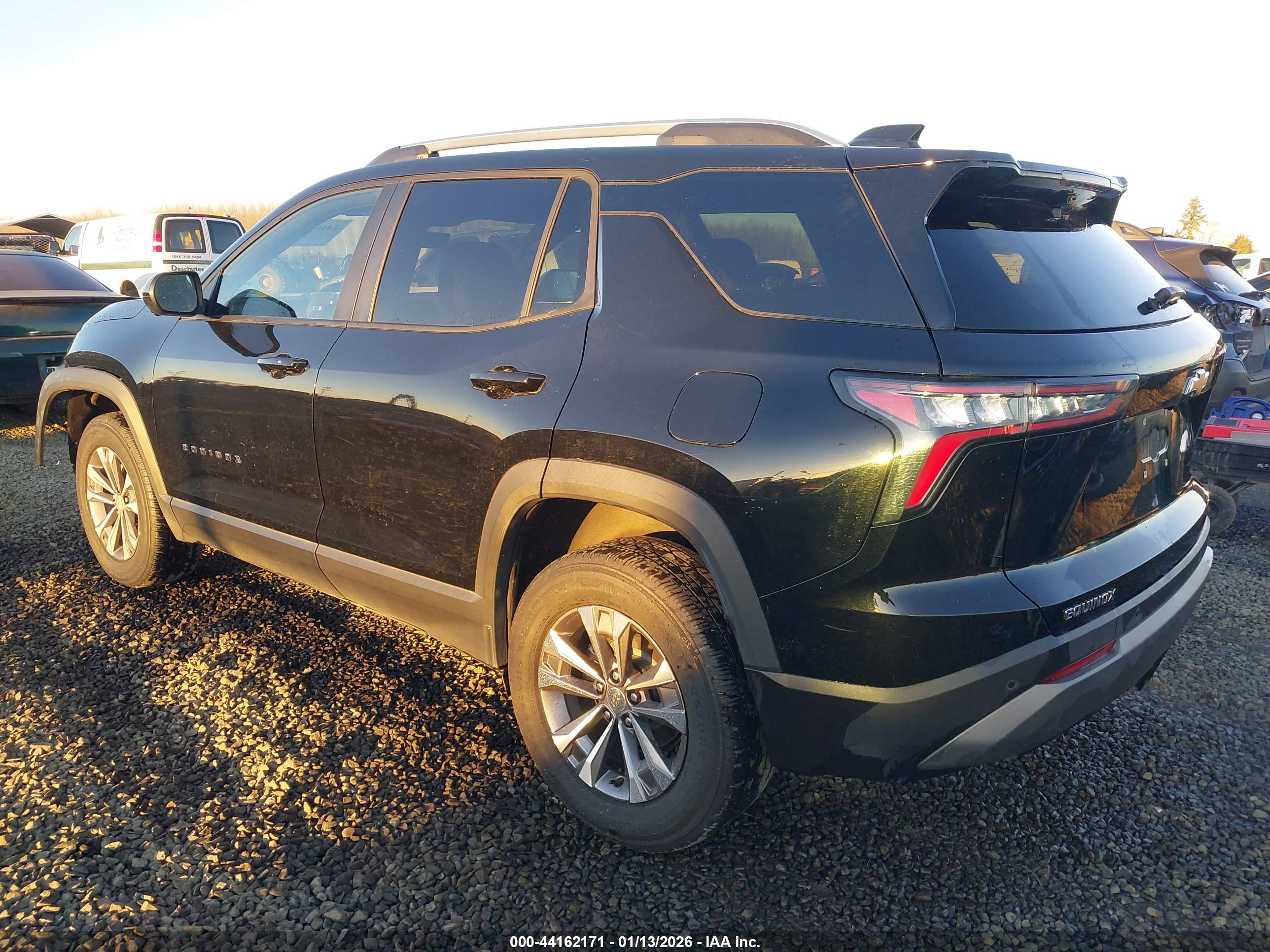CHEVROLET EQUINOX image 3