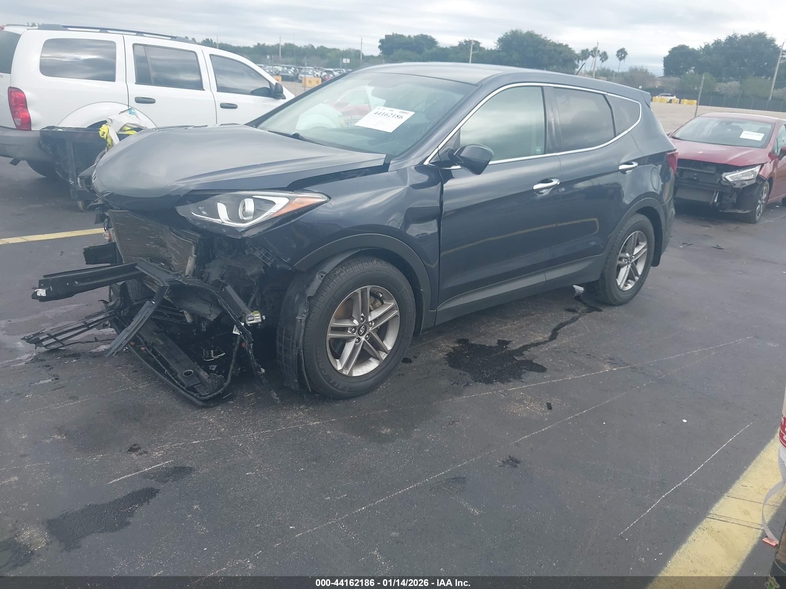 HYUNDAI SANTA image 2