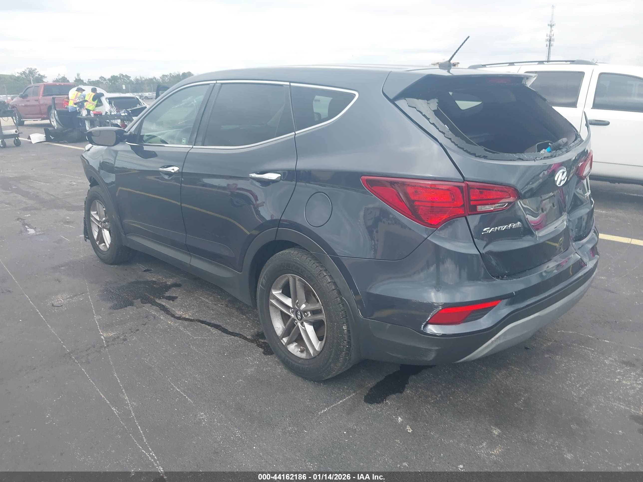 HYUNDAI SANTA image 3