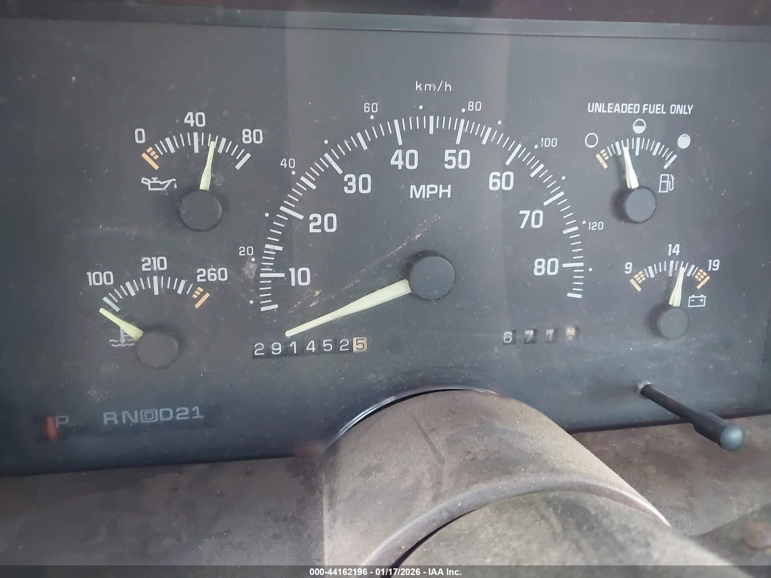 CHEVROLET GMT-400 image 7