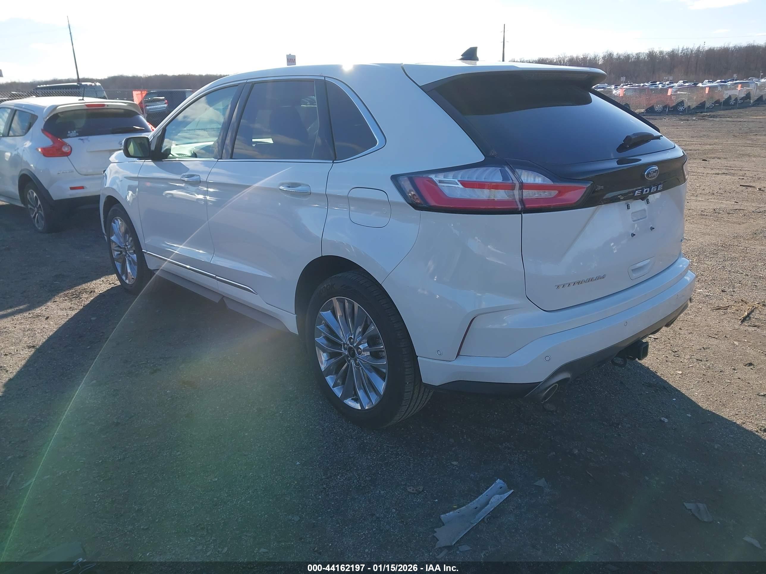 FORD EDGE image 3